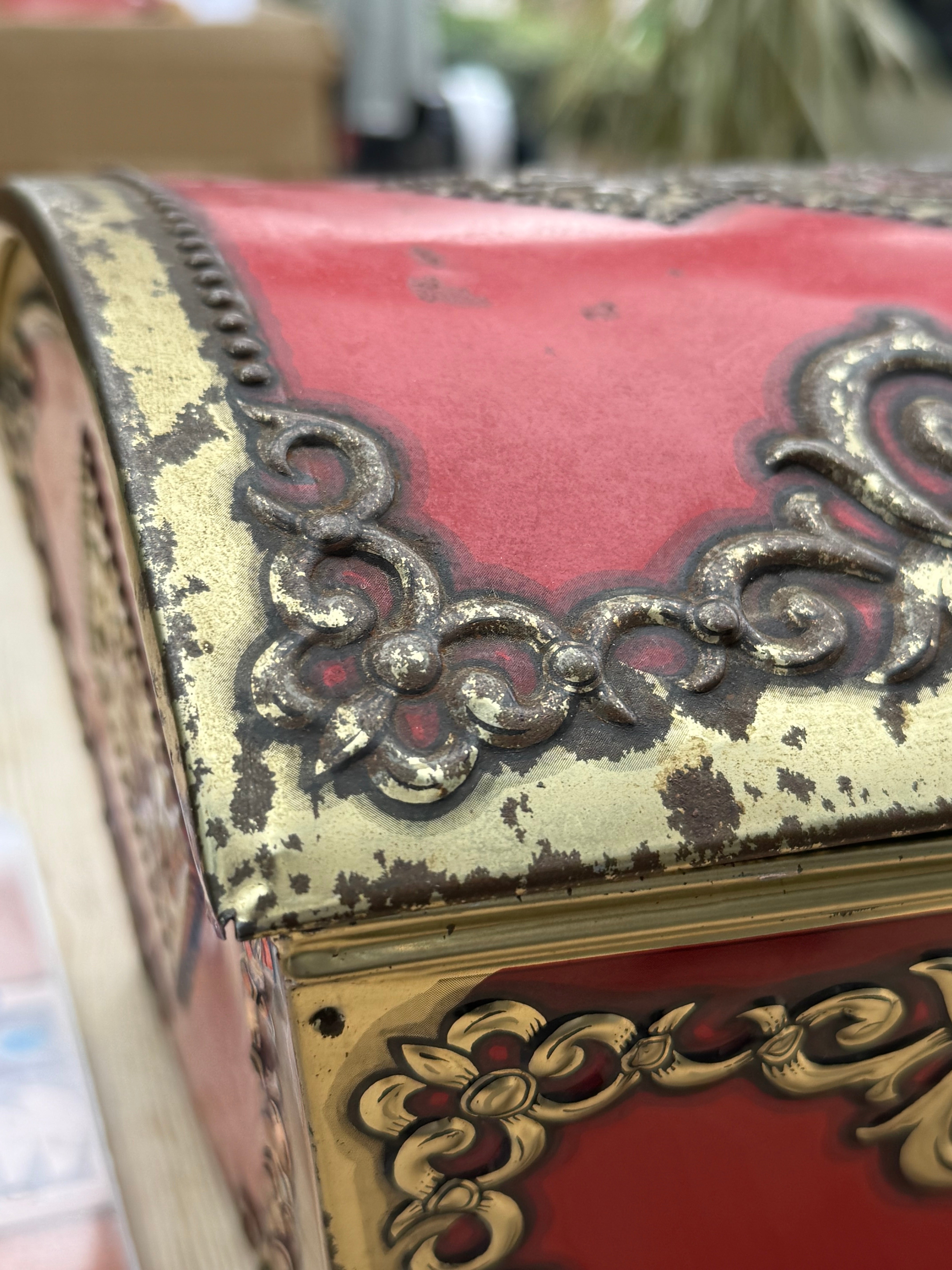 1950s Biscuit Treasure Chest Tin