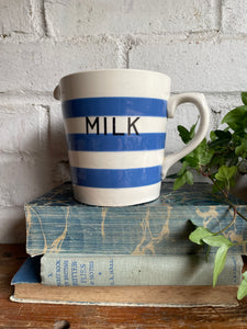 1930s "1 Pint" Cornishware Milk Jug by TG Green