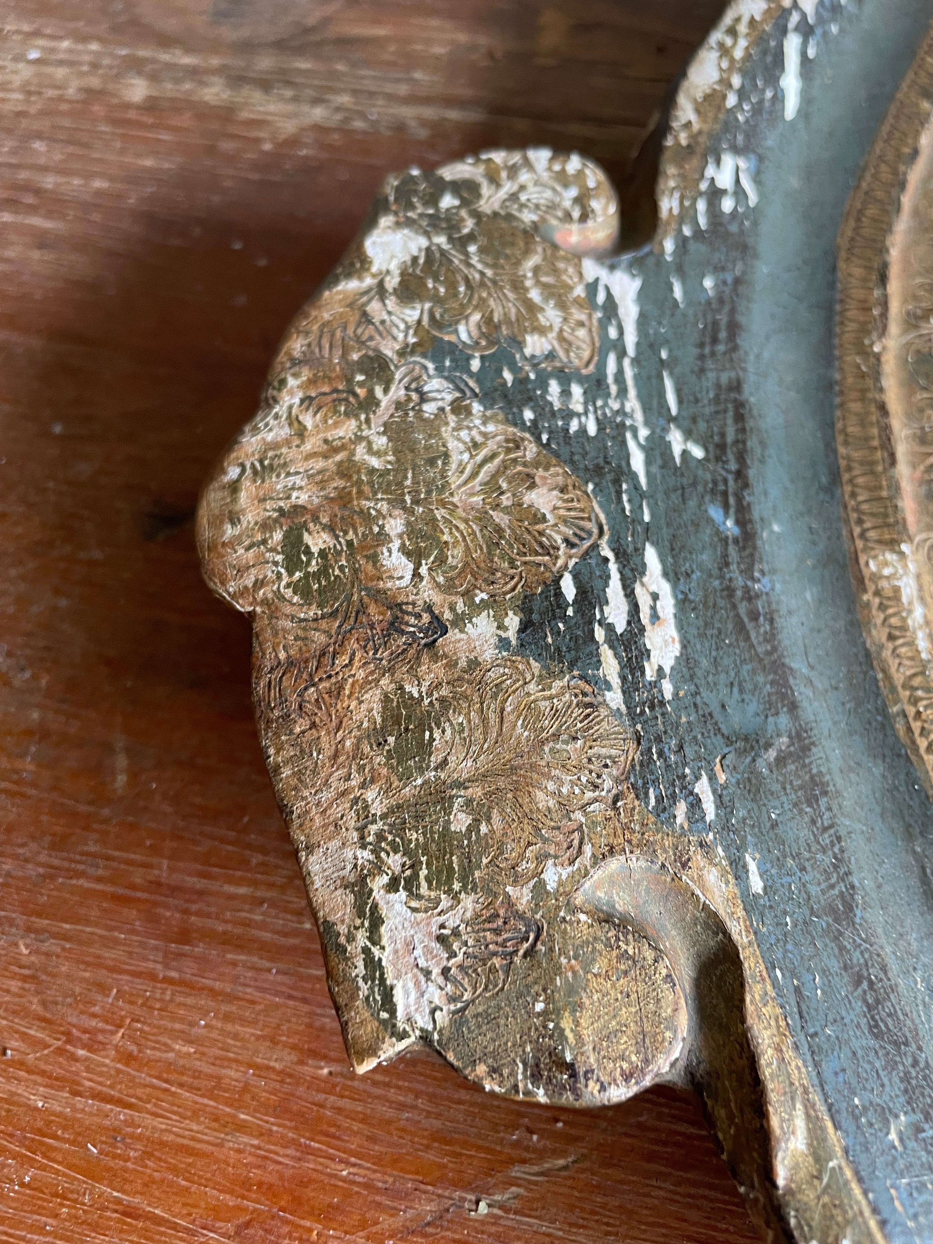 Large Florentine Tray in Gold, Blue and Coral