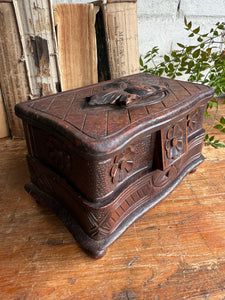 Early 20th Century Carved Wooden Jewellery Box