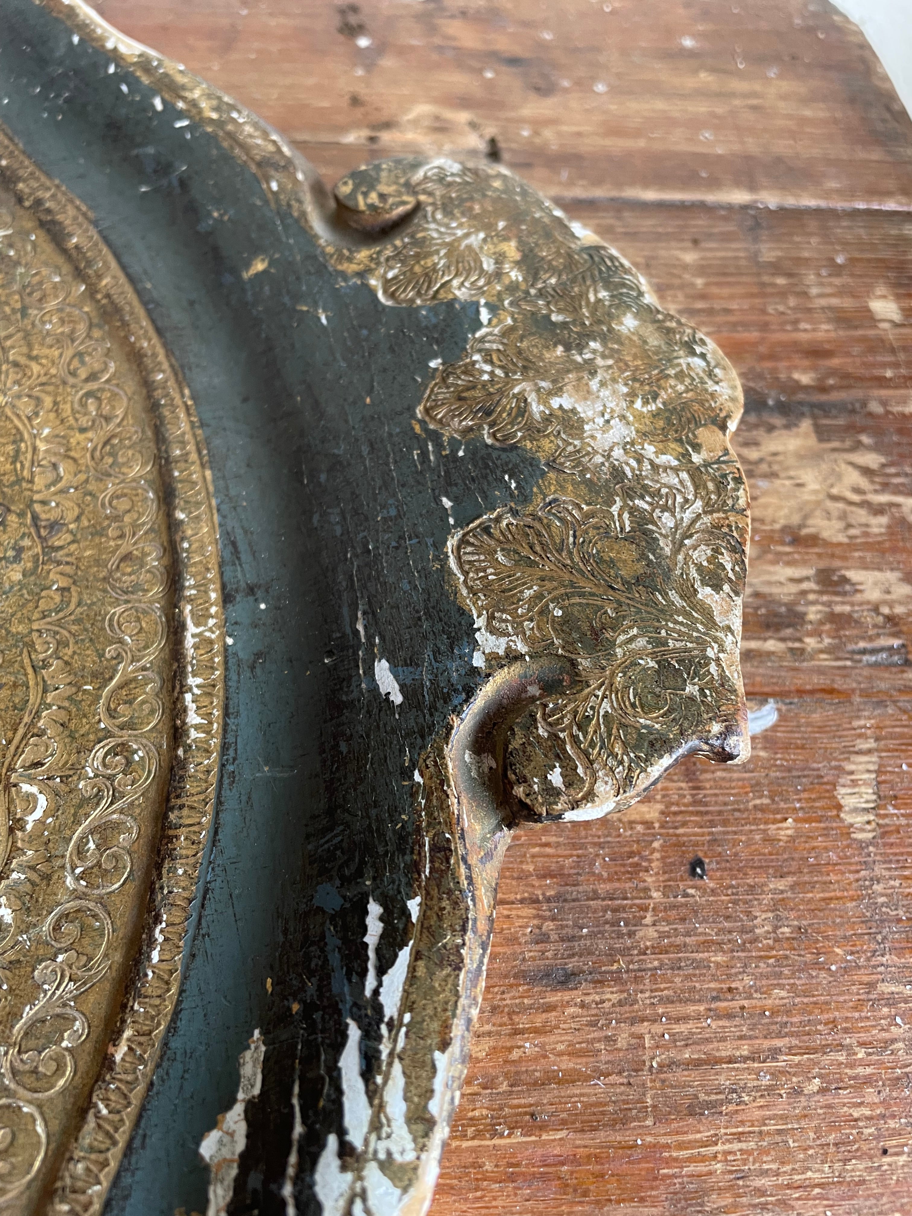 Large Florentine Tray in Gold, Blue and Coral