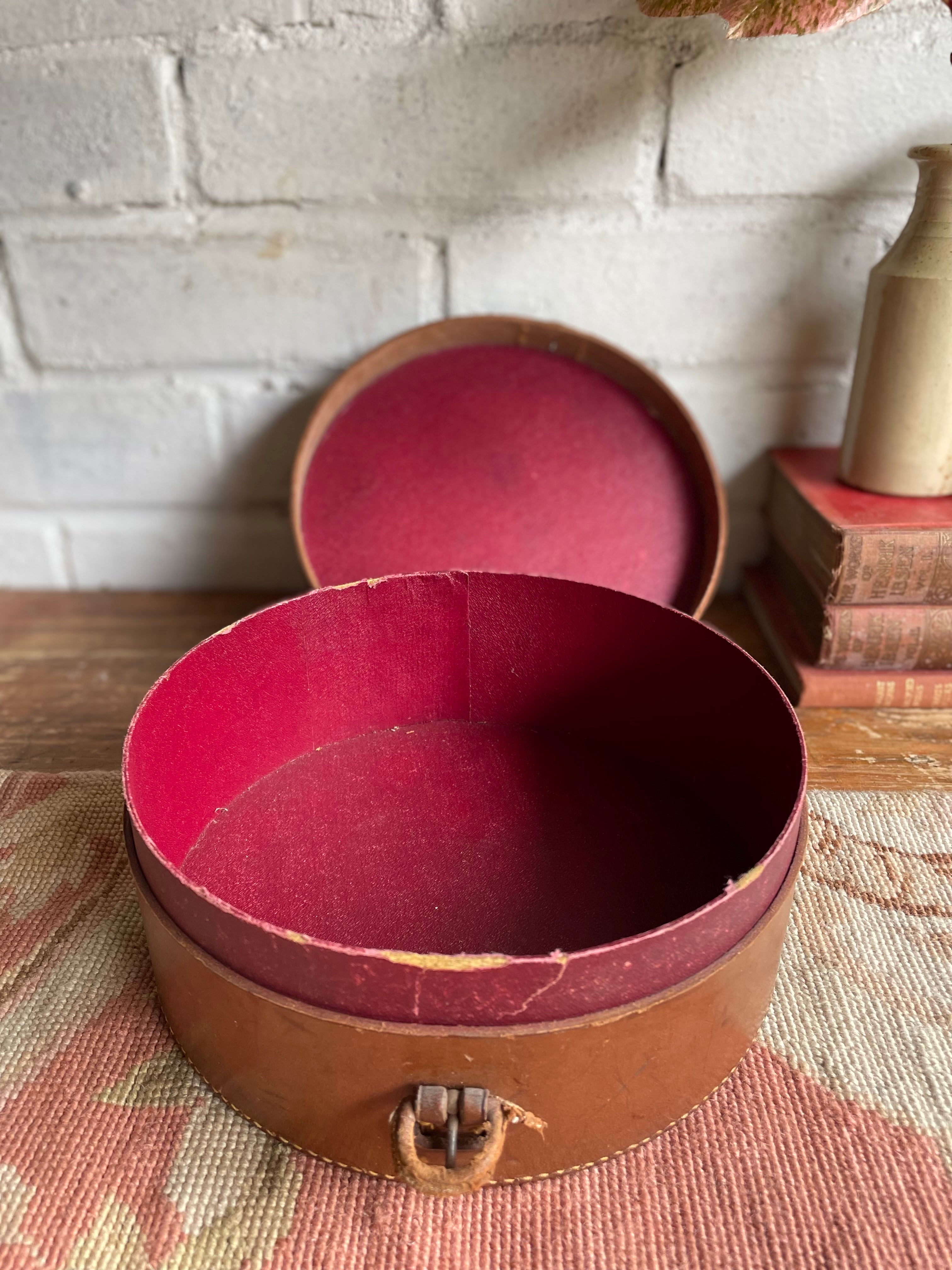 Antique Leather Collar Box: Was £30 now £21 at checkout