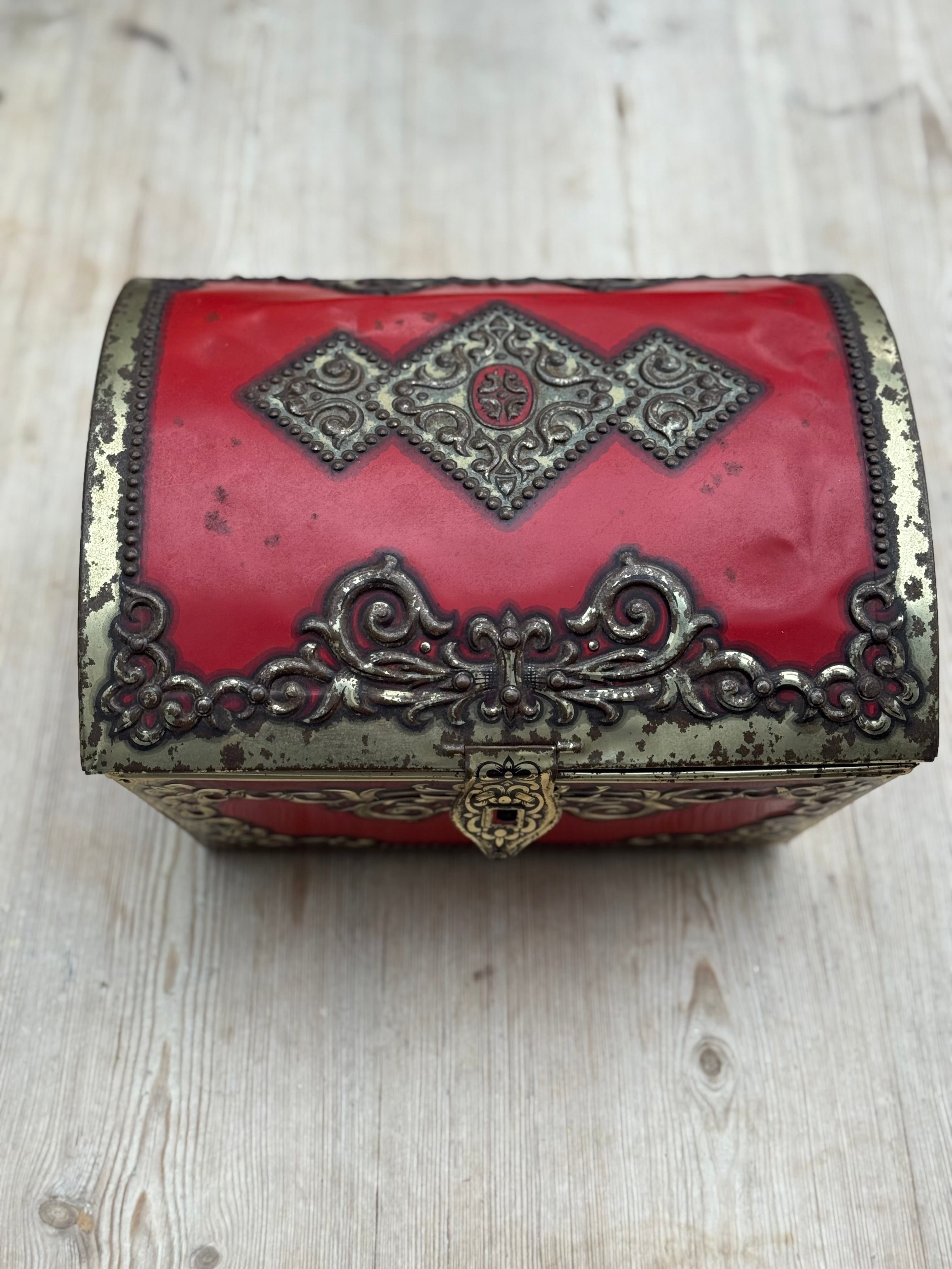 1950s Biscuit Treasure Chest Tin