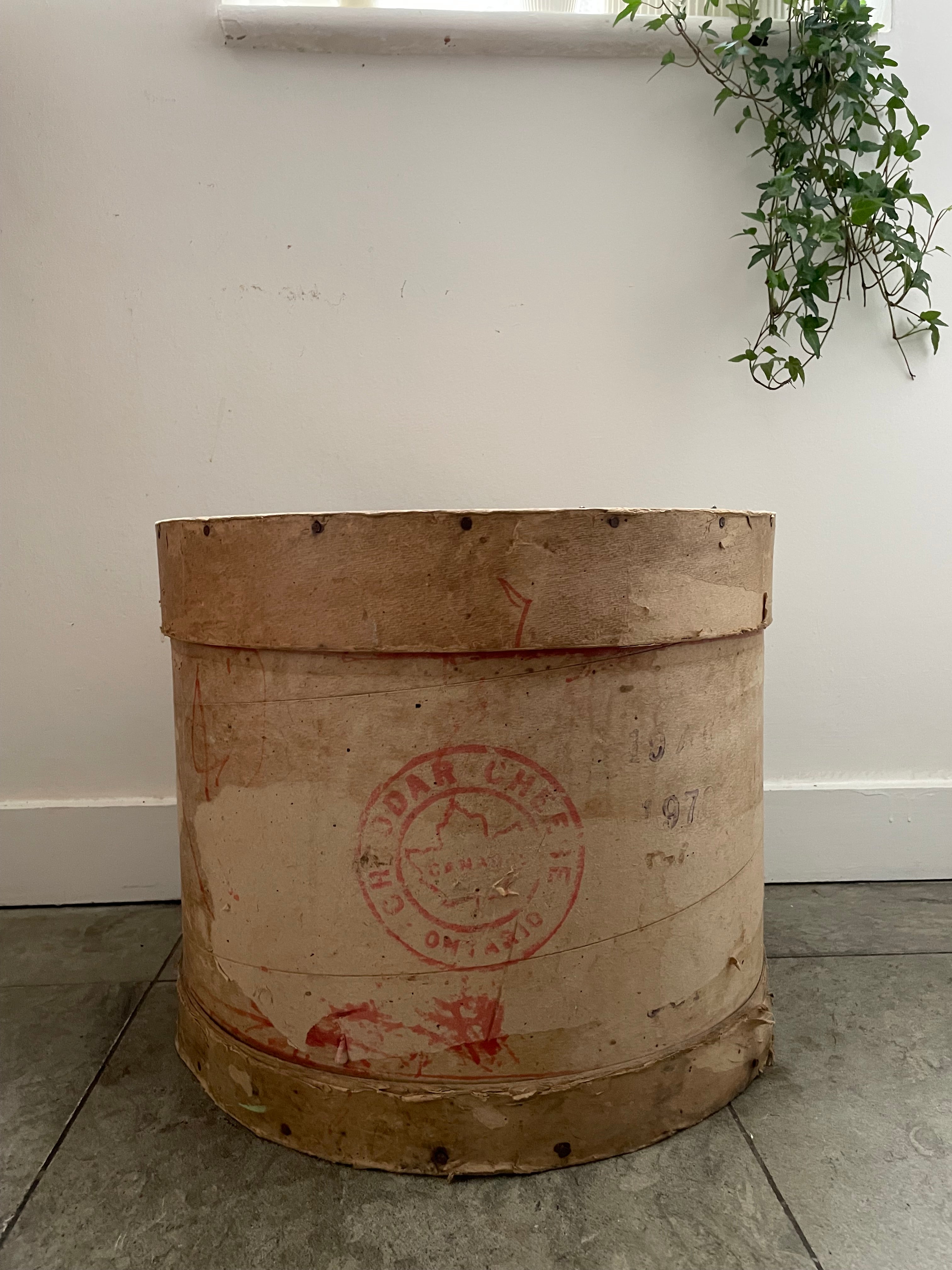 Large Vintage Canadian Cheese Box
