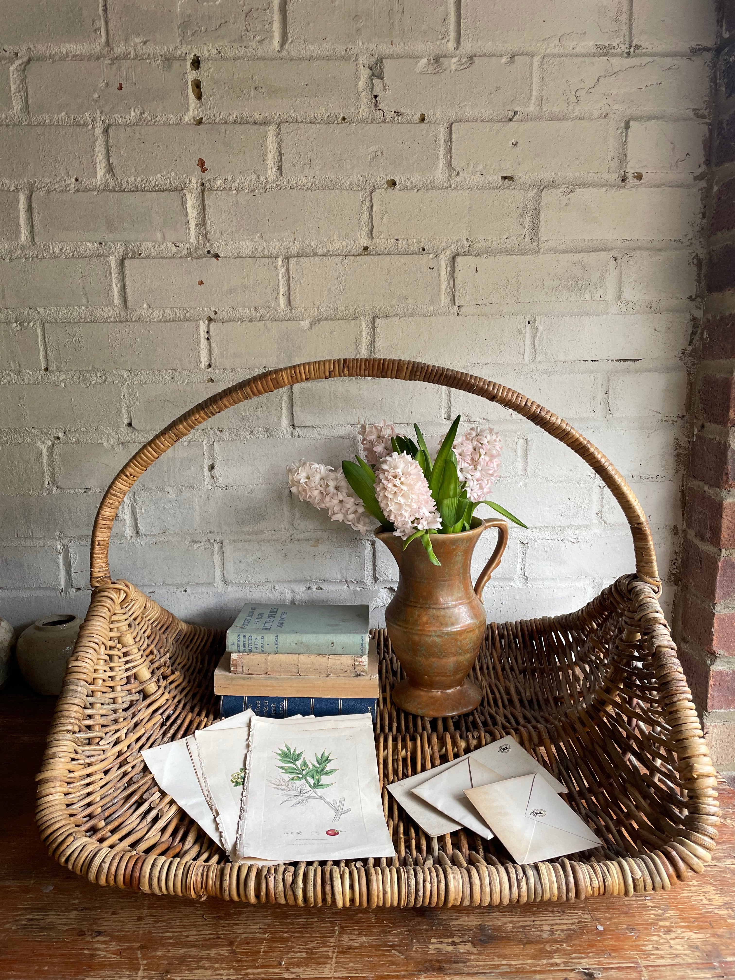 Large Vintage Bakers Bread Basket