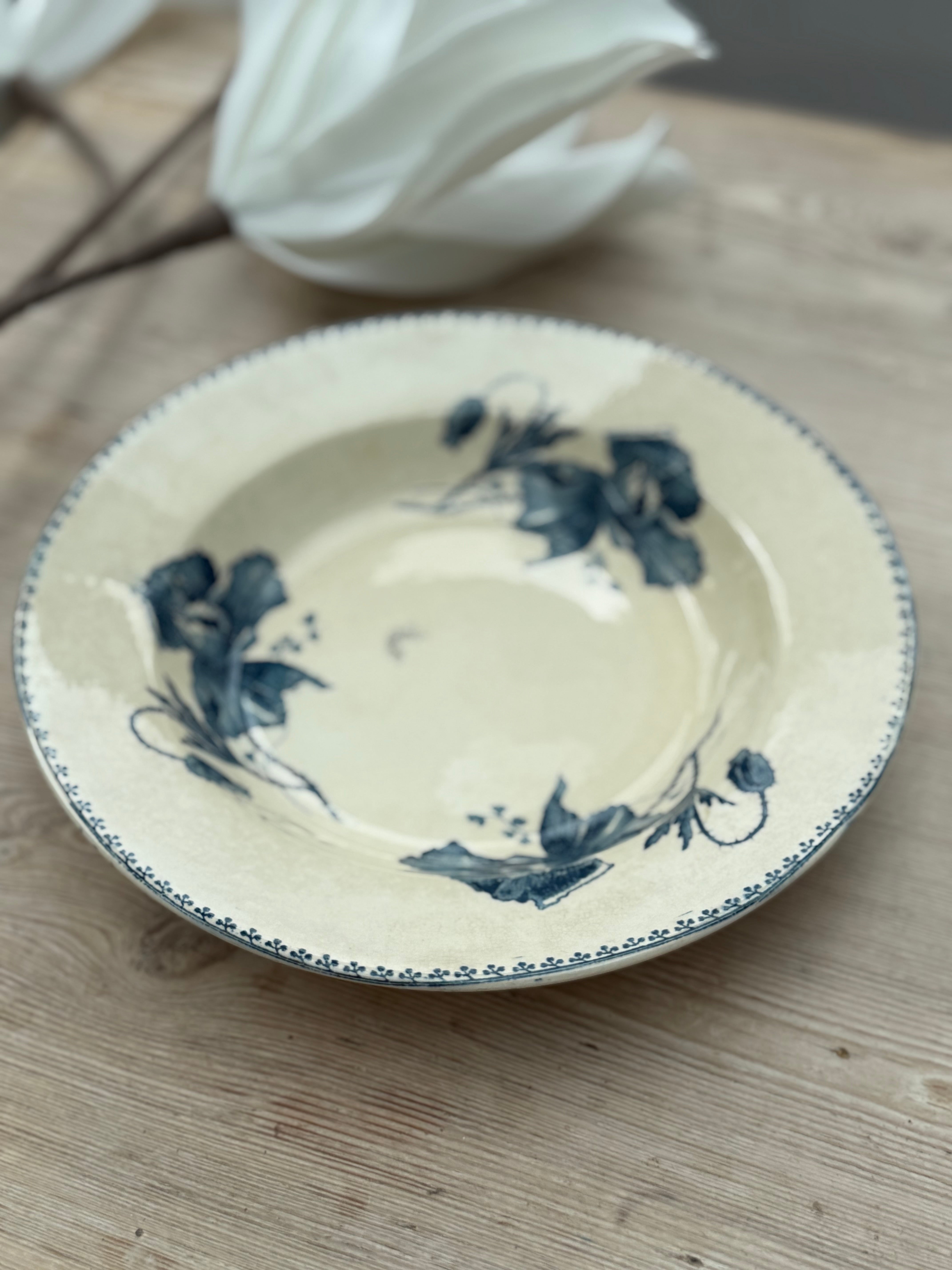Early 20th Century French “Feria” Plate 2