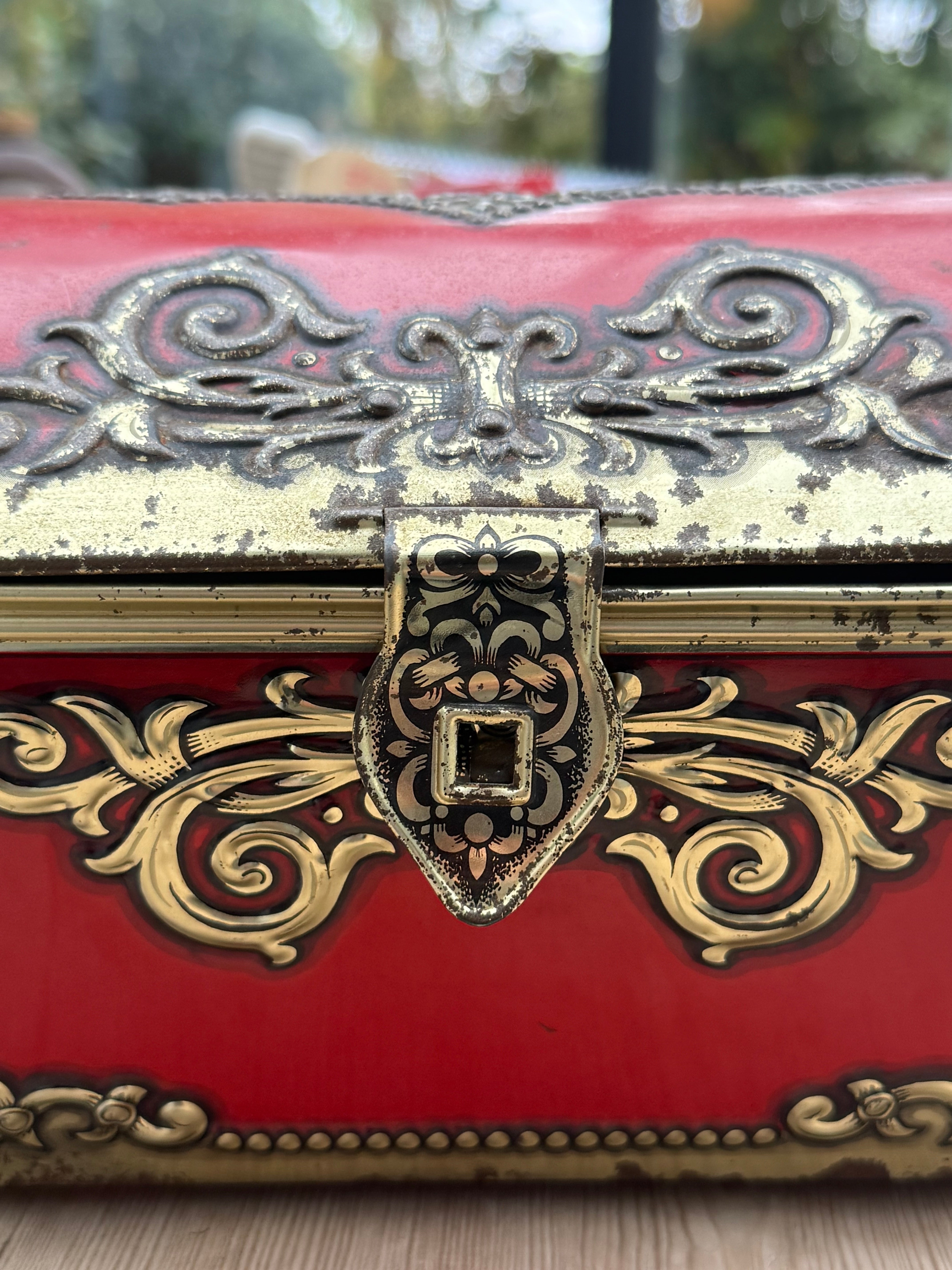 1950s Biscuit Treasure Chest Tin