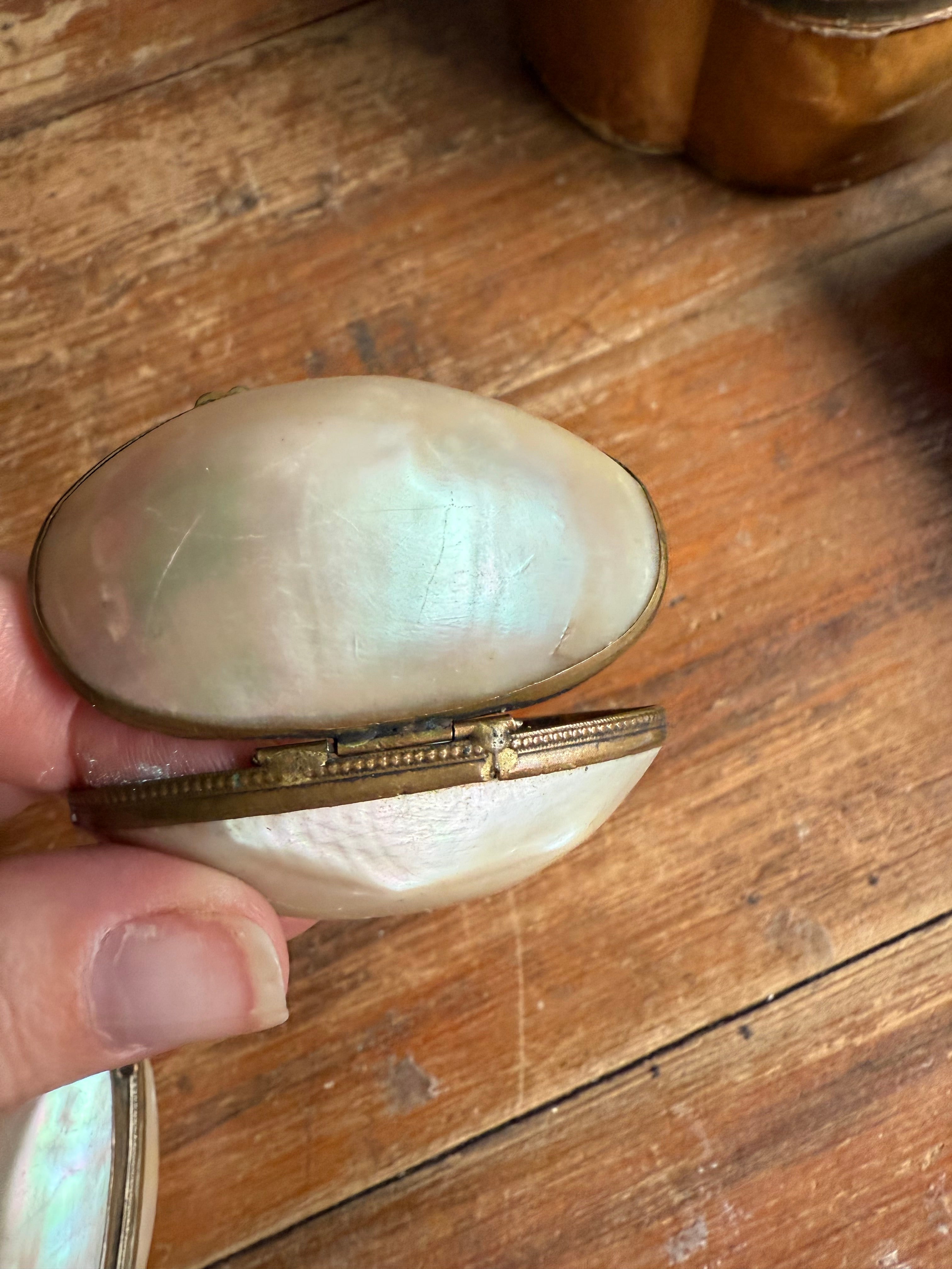 Victorian Mother of Pearl Trinket Box & Basket (Mermaids Purse)