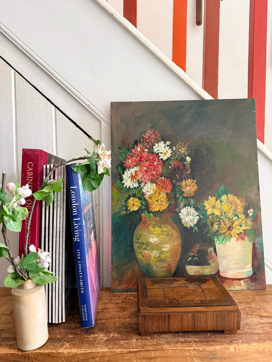 Vintage Floral Still-Life Oil Painting on Board – Reclectic