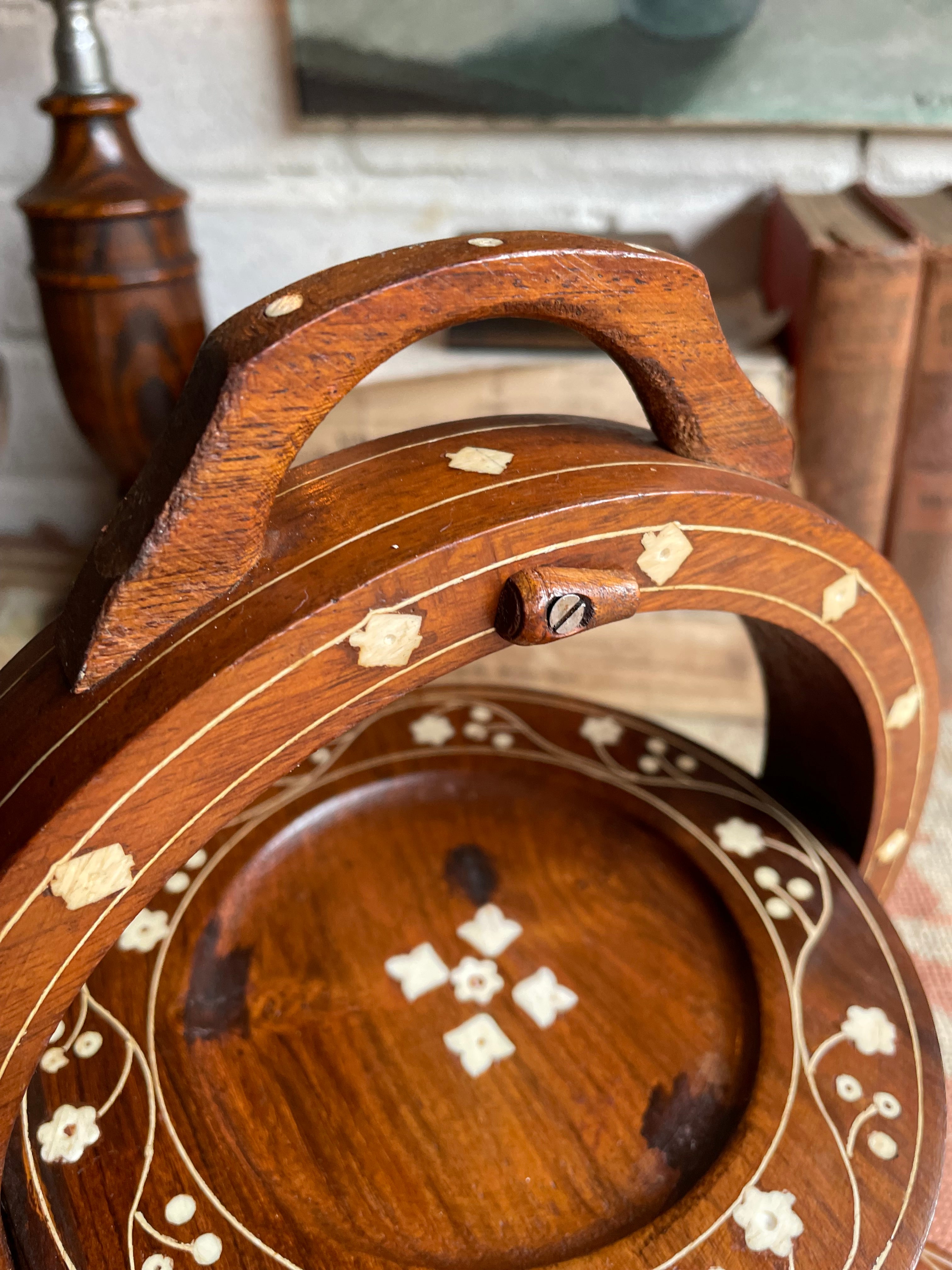 Early 1900s Anglo-Indian Travelling Cake Stand