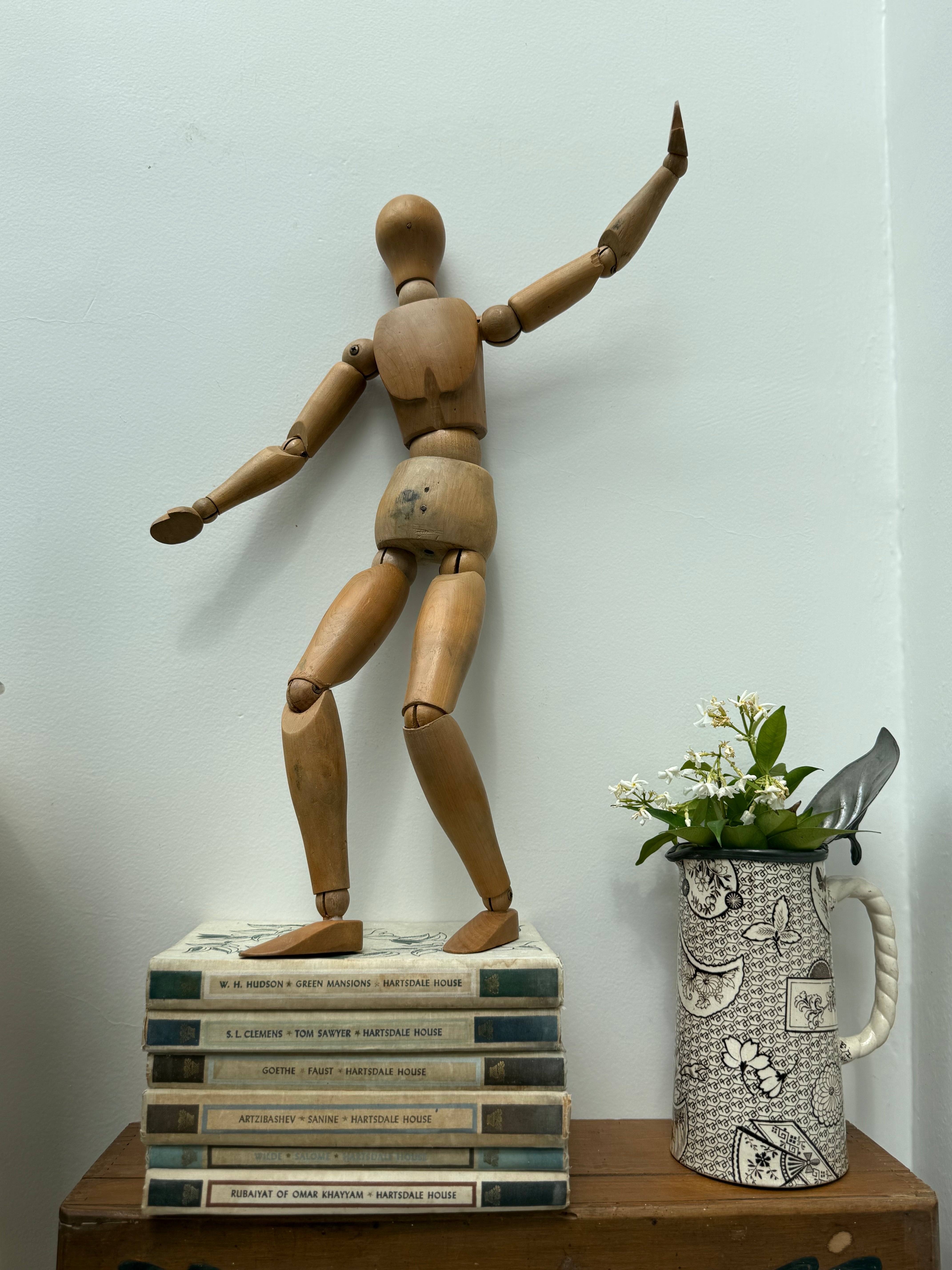 Early-Mid 20th Century French Wooden Oversized Articulated Artists Mannequin with Stand