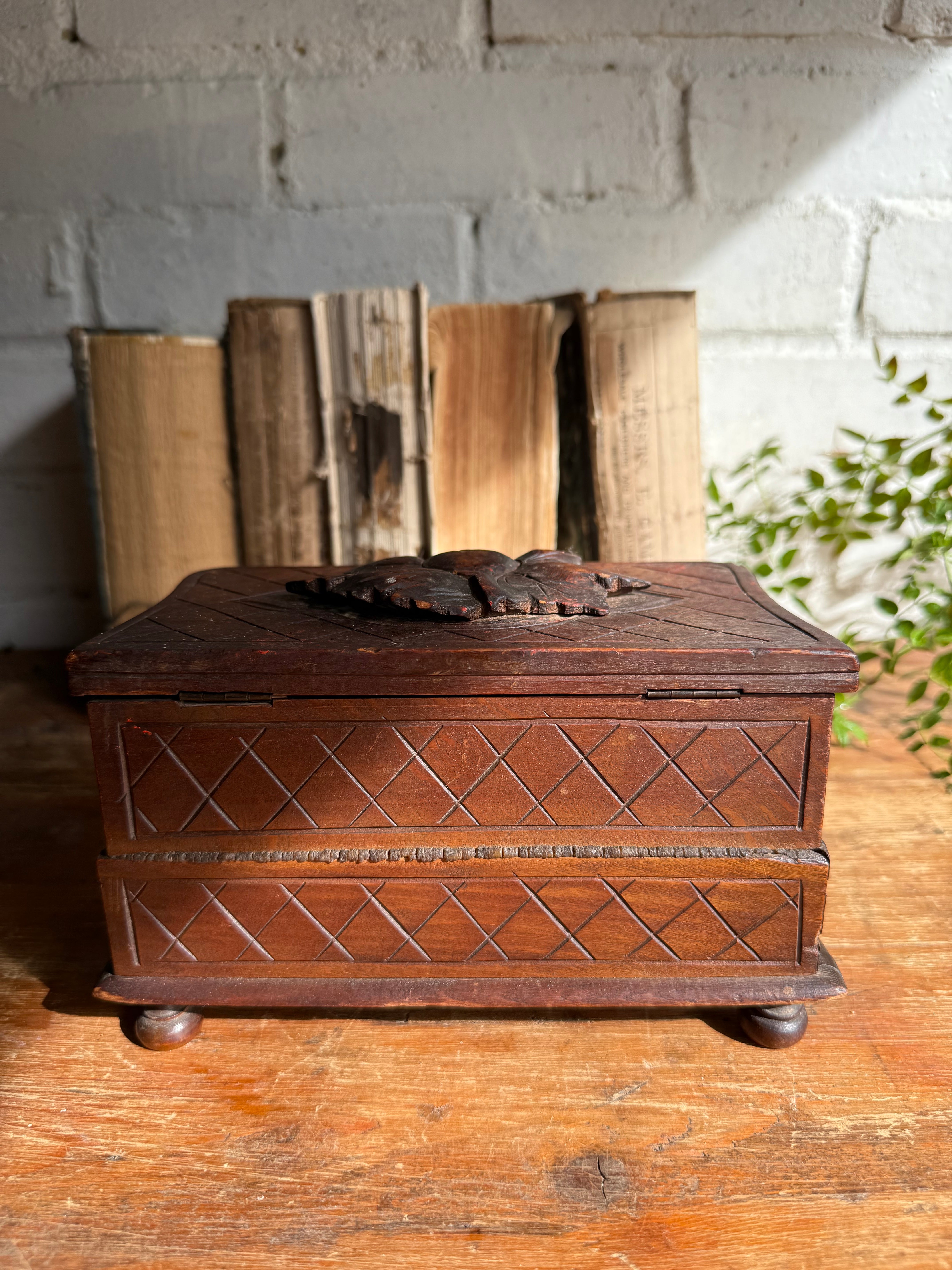 Early 20th Century Carved Wooden Jewellery Box