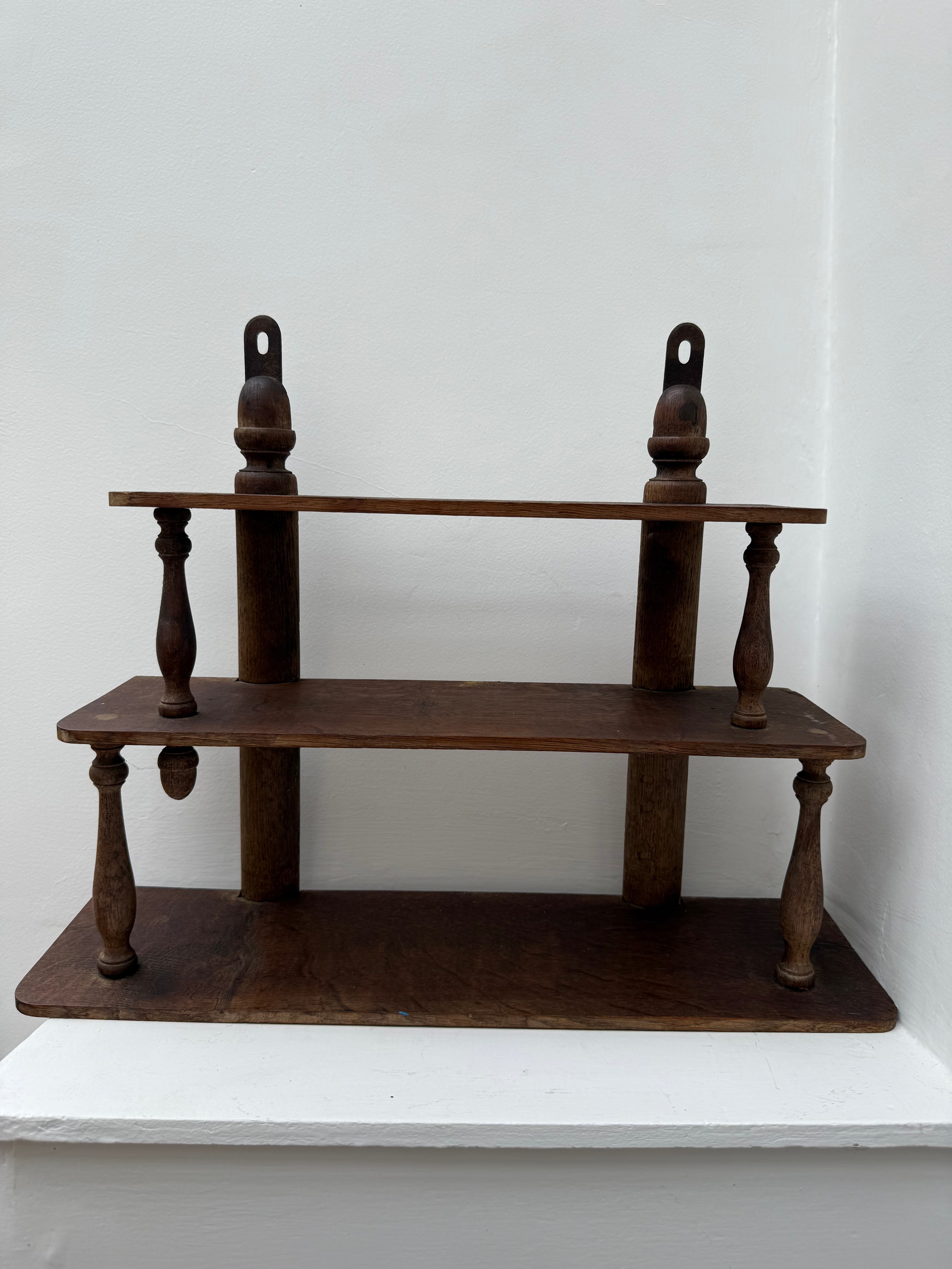 Late 19th Century Oak Wall Hanging Shelf
