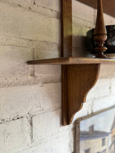 Early 20th Century Wall Hanging Shelf with Spindle Detail