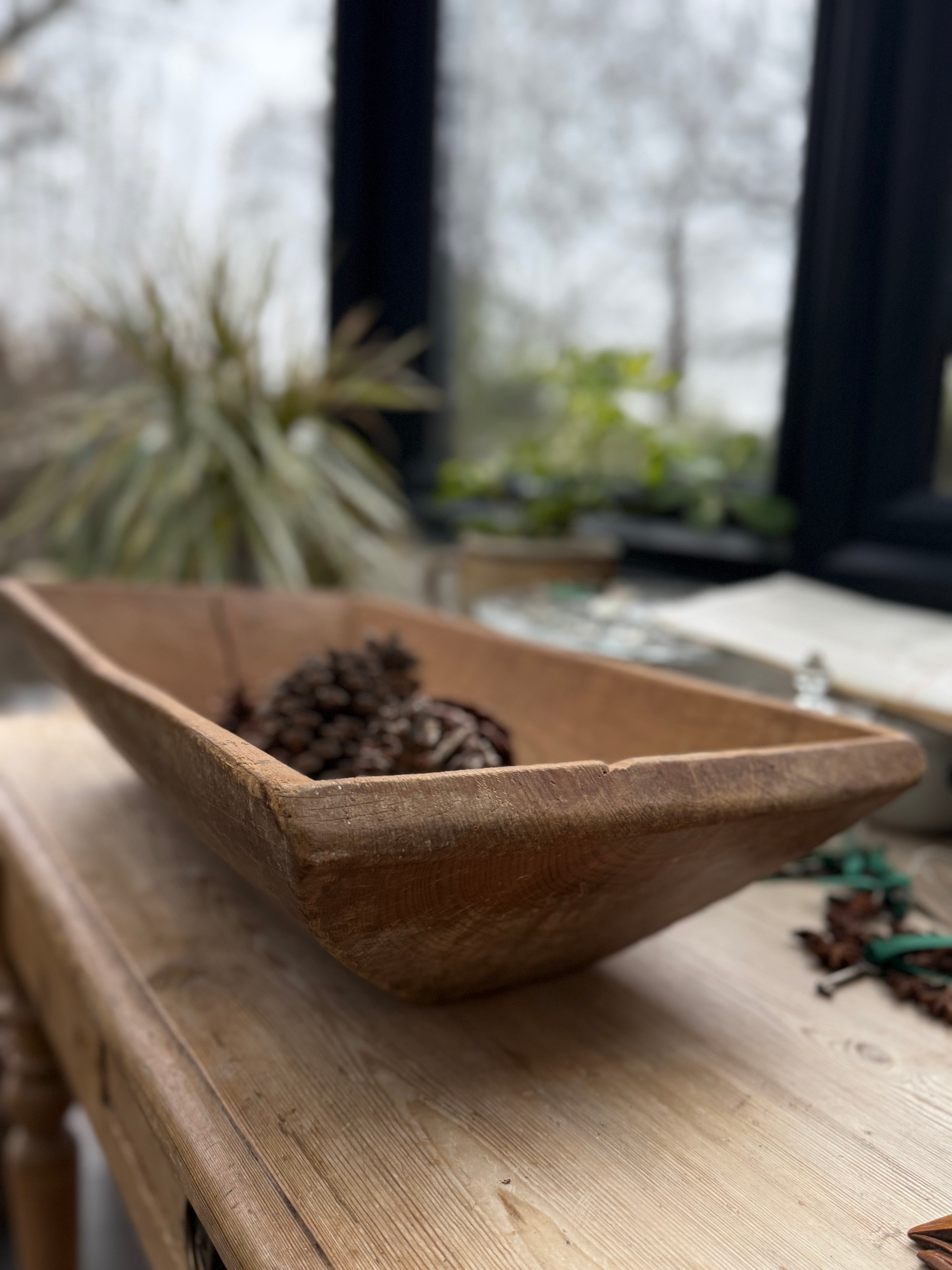 Large Pine Dough Bowl