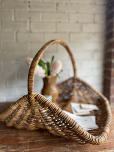 Large Vintage Bakers Bread Basket
