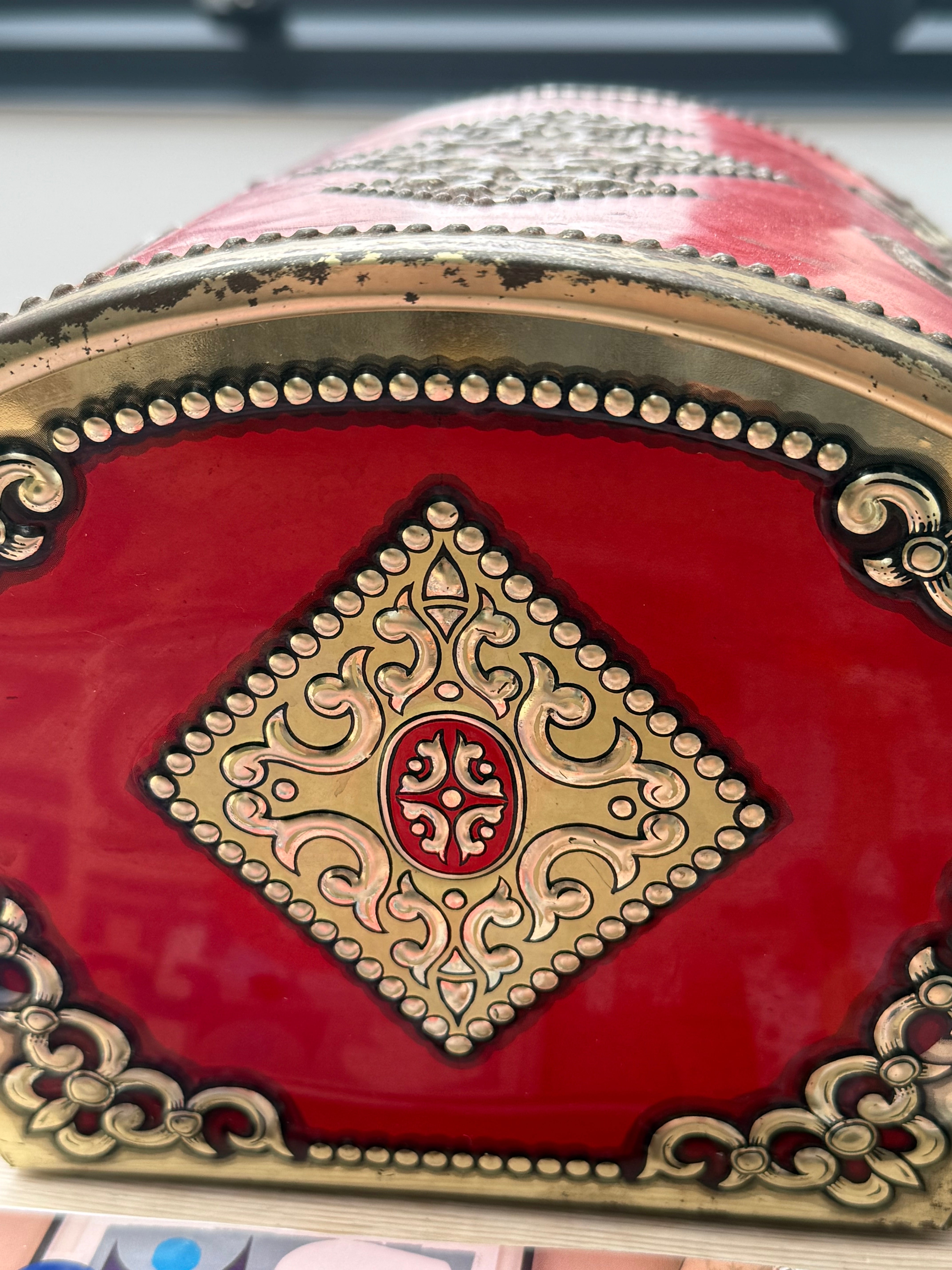 1950s Biscuit Treasure Chest Tin
