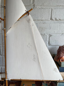 Vintage Pond Yacht/Model Yacht