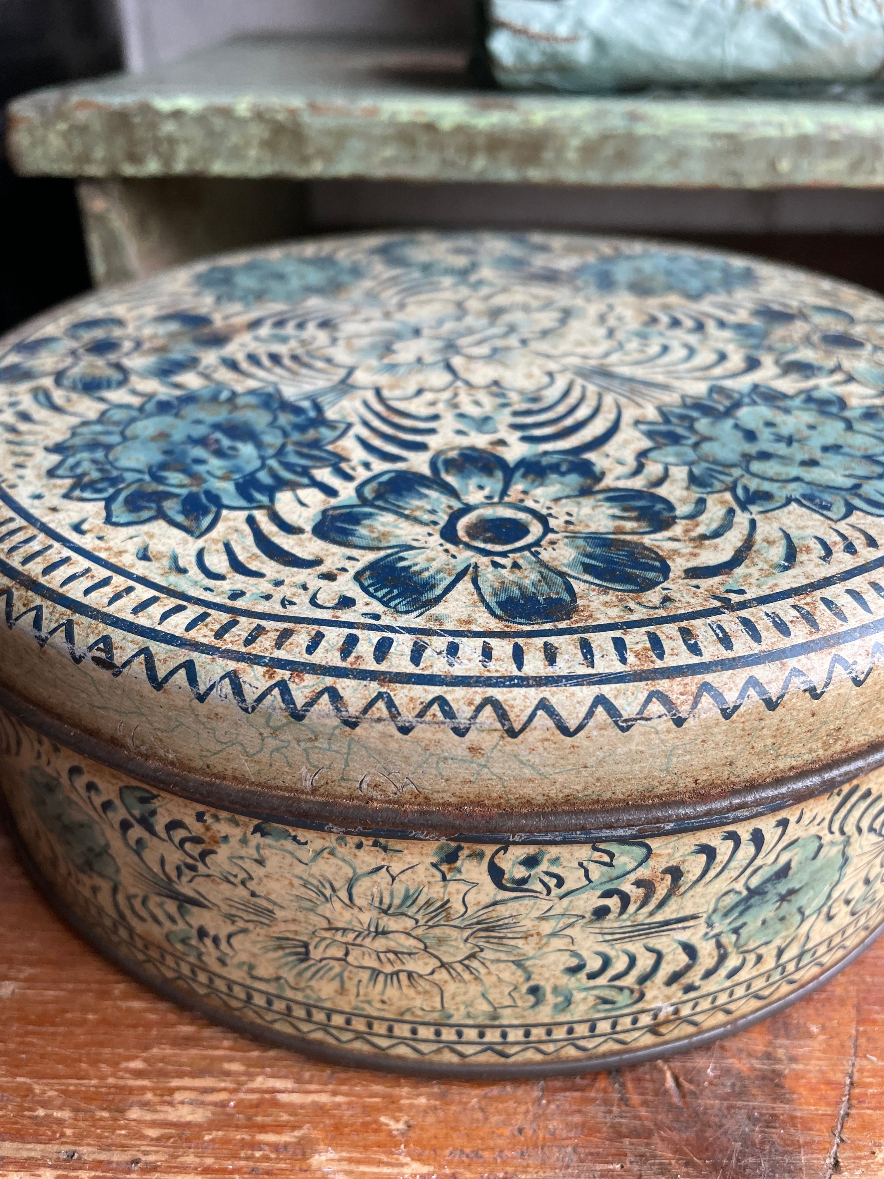 Early 1900s French Floral Tin