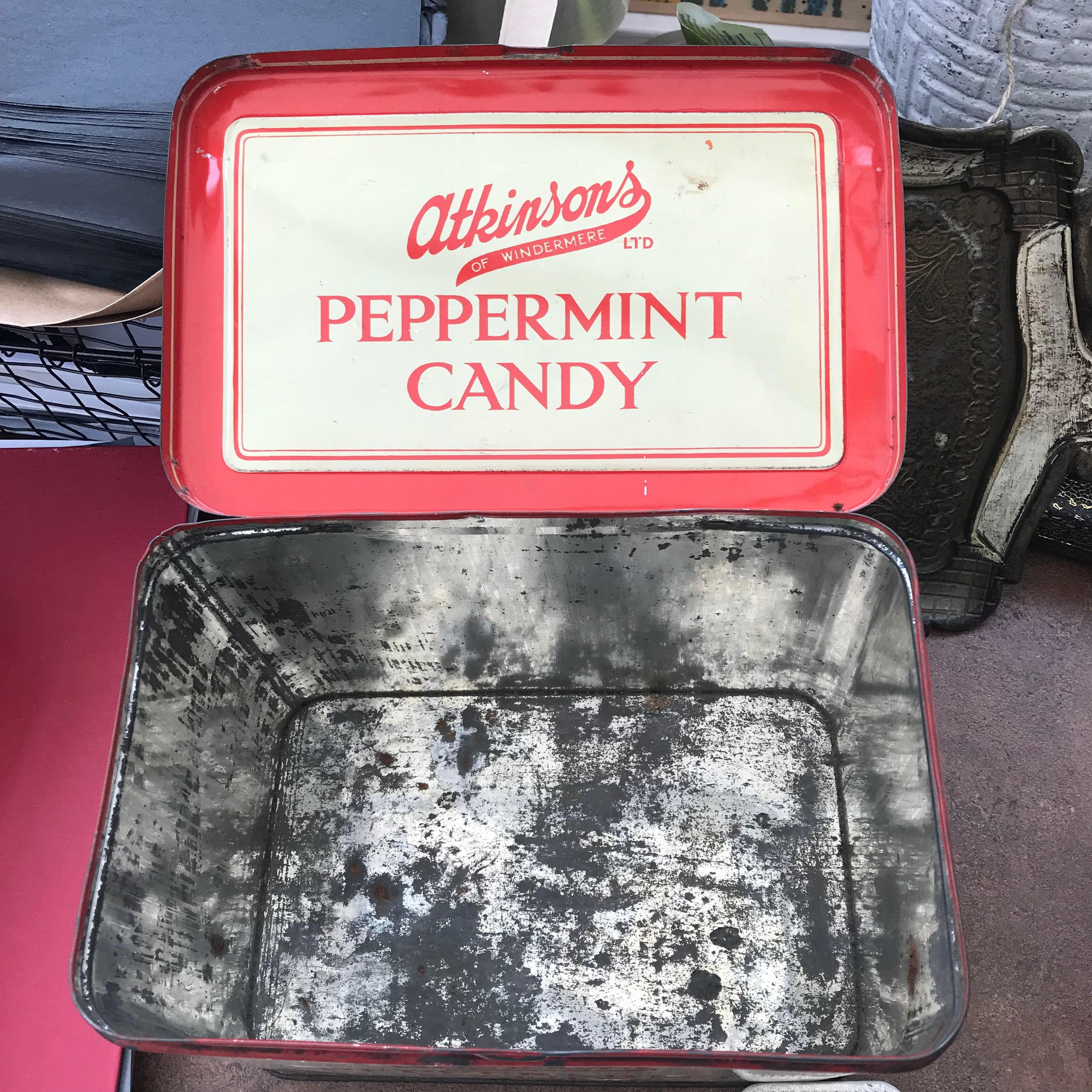 Large Vintage Peppermint Tin