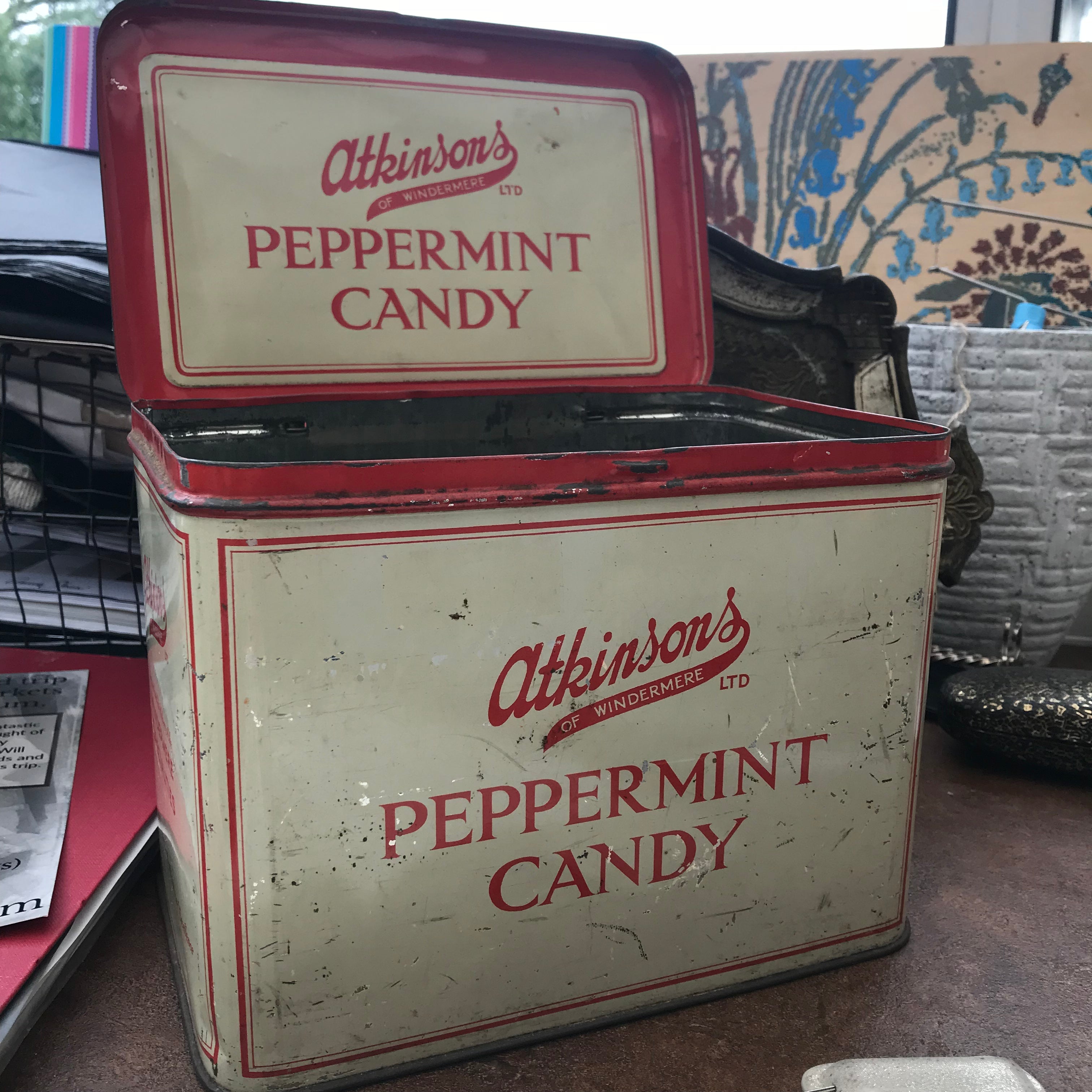 Large Vintage Peppermint Tin