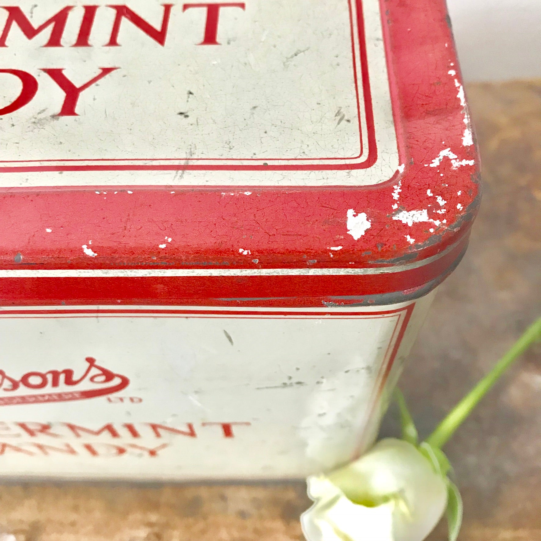 Large Vintage Peppermint Tin