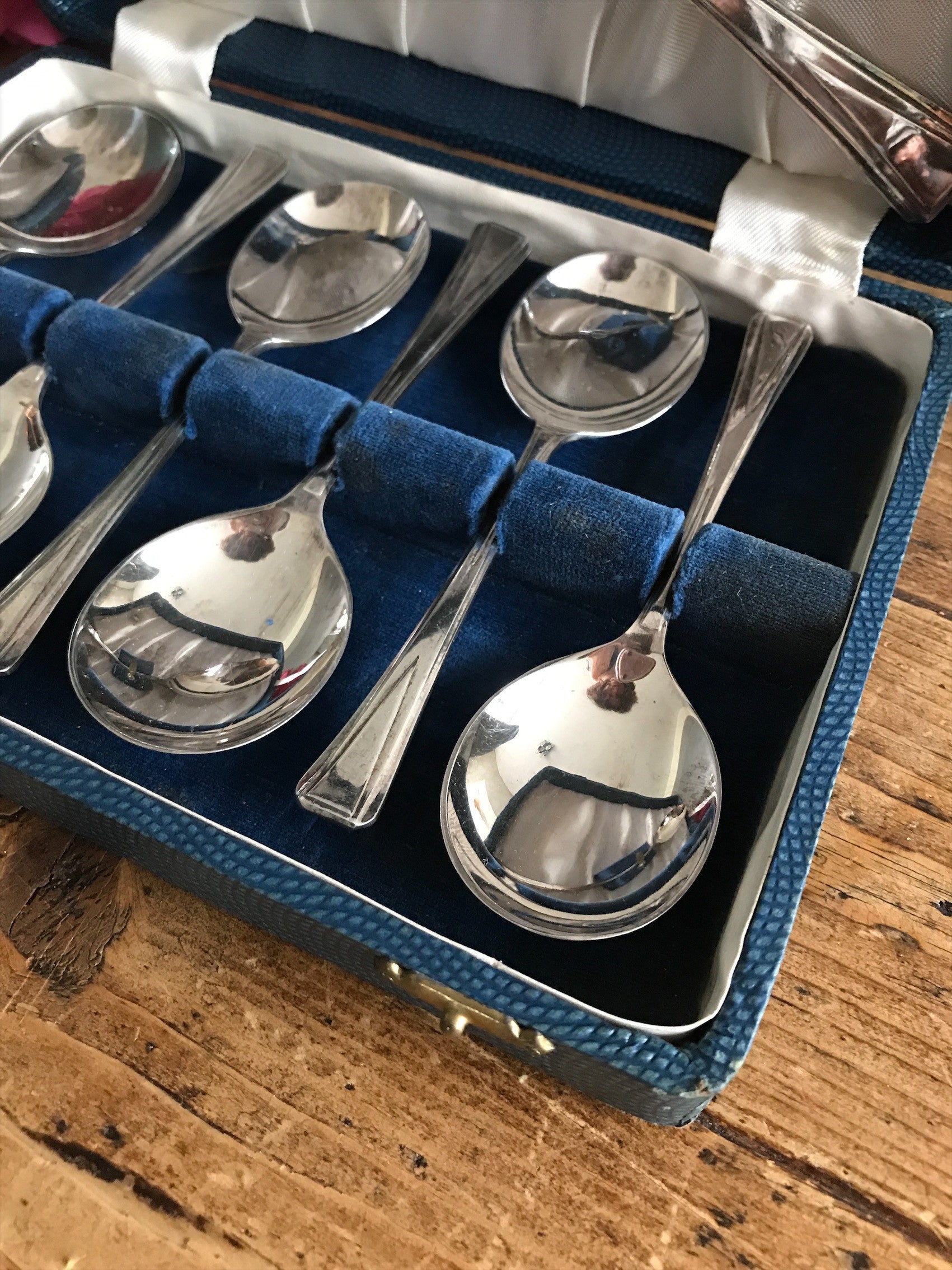 7-Piece Art Deco Dessert Spoon Set In Original Box