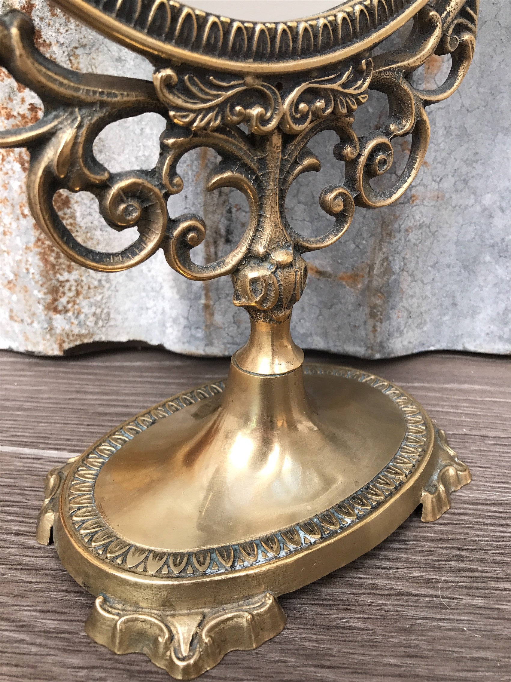 Gold Vintage Dressing Table Mirror