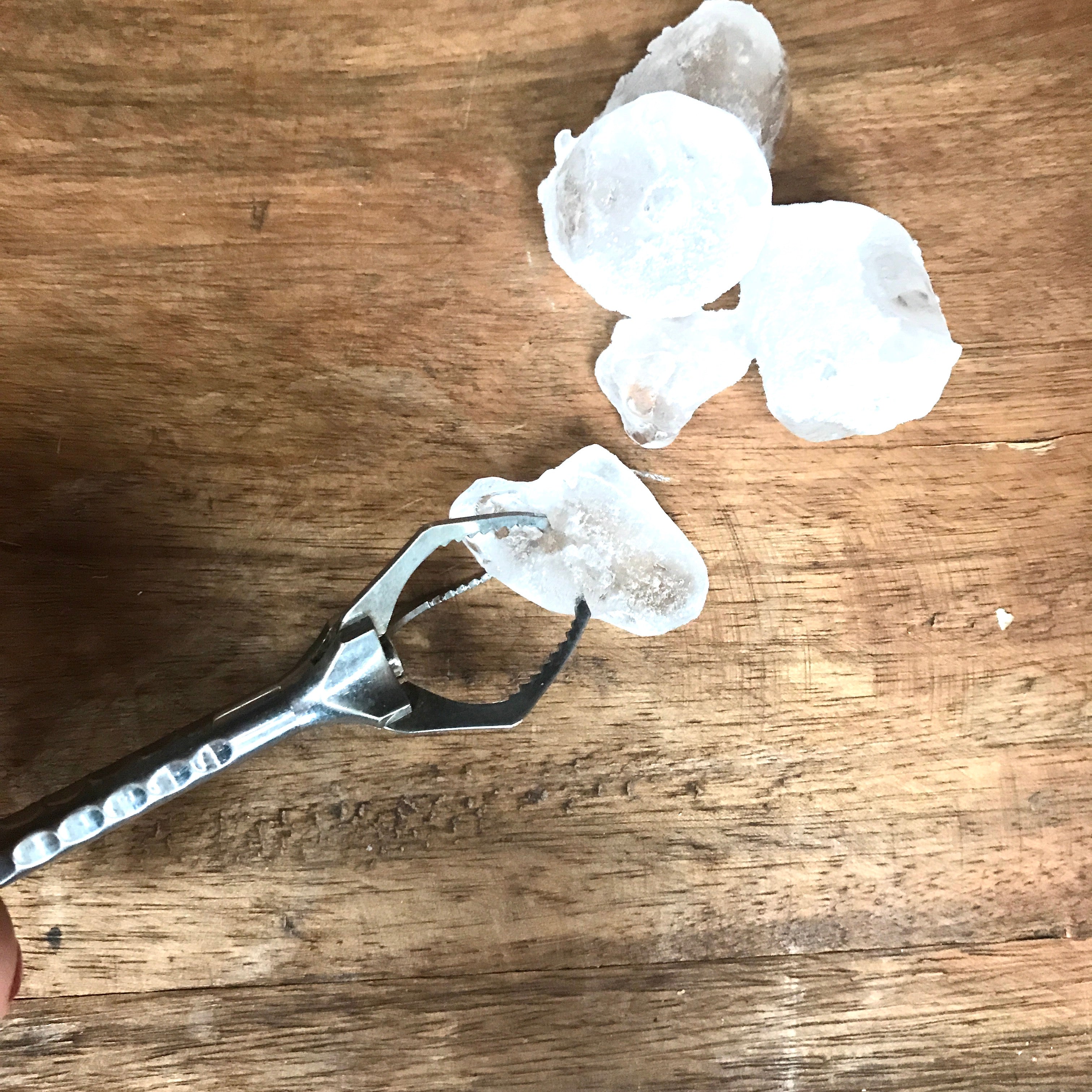 French Vintage Retractable Ice Claw  - 1