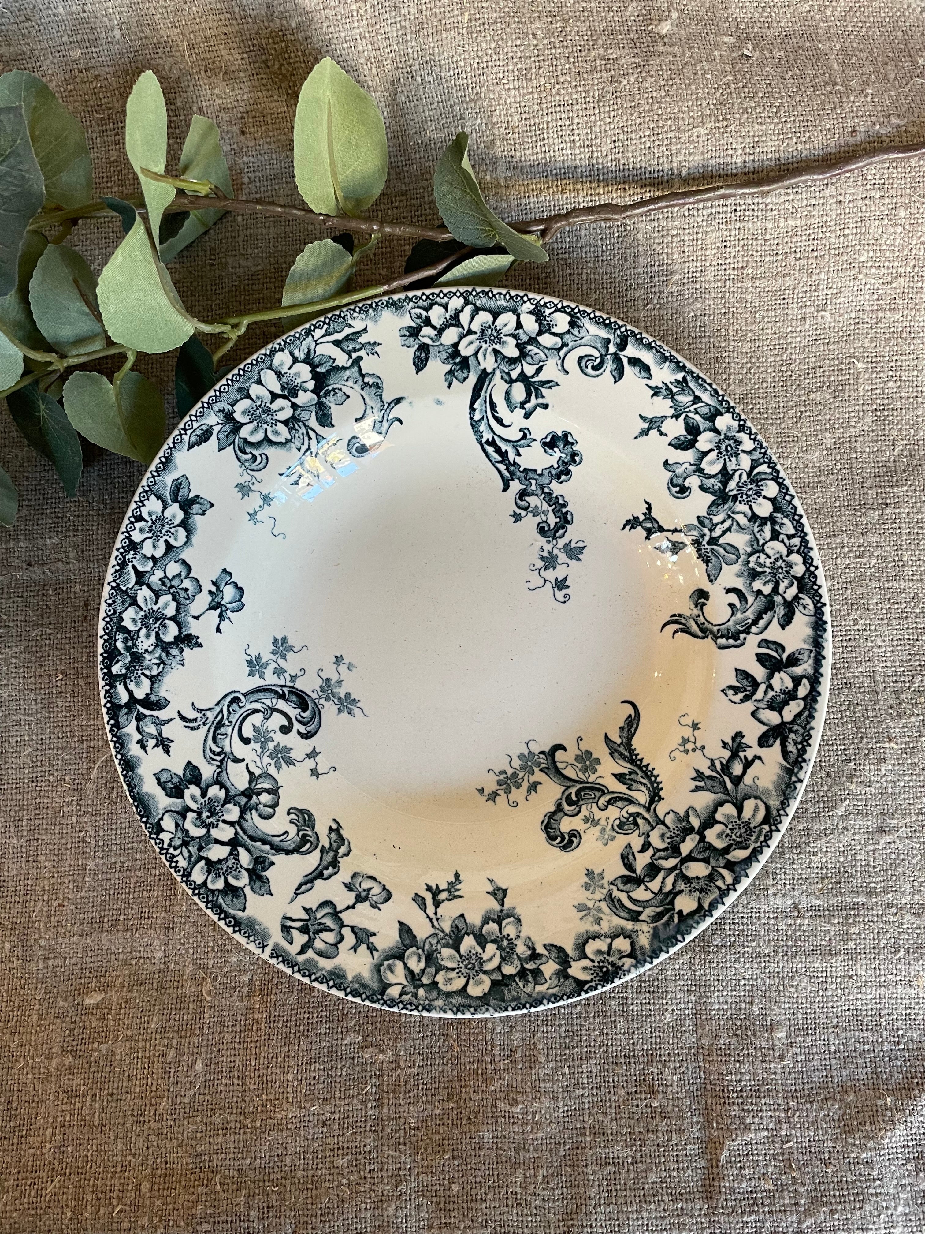 Set of four French “Wild Rose” Terre de Fer Side Plates and Bowls