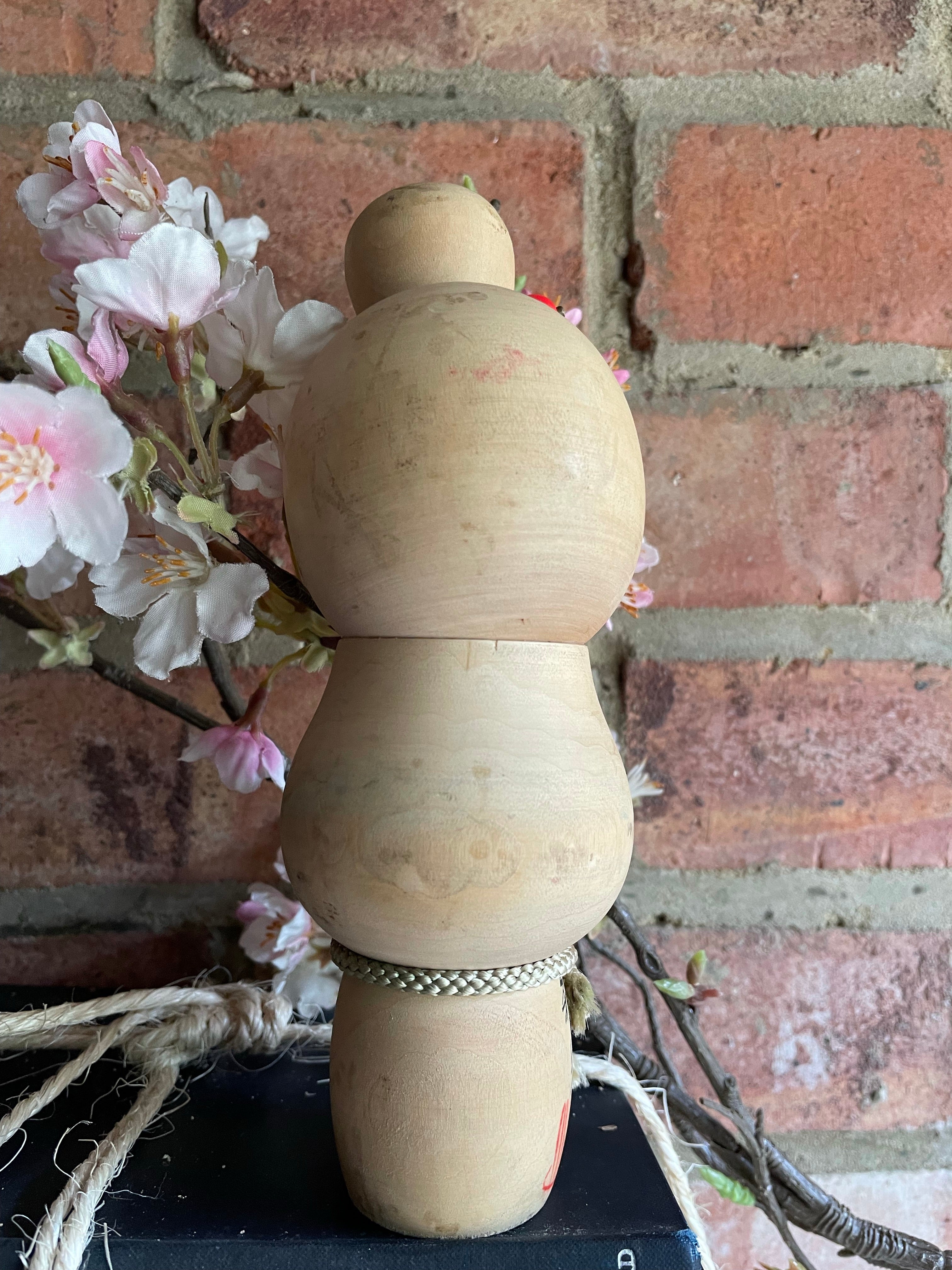 Small Vintage Japanese Kokeshi Doll