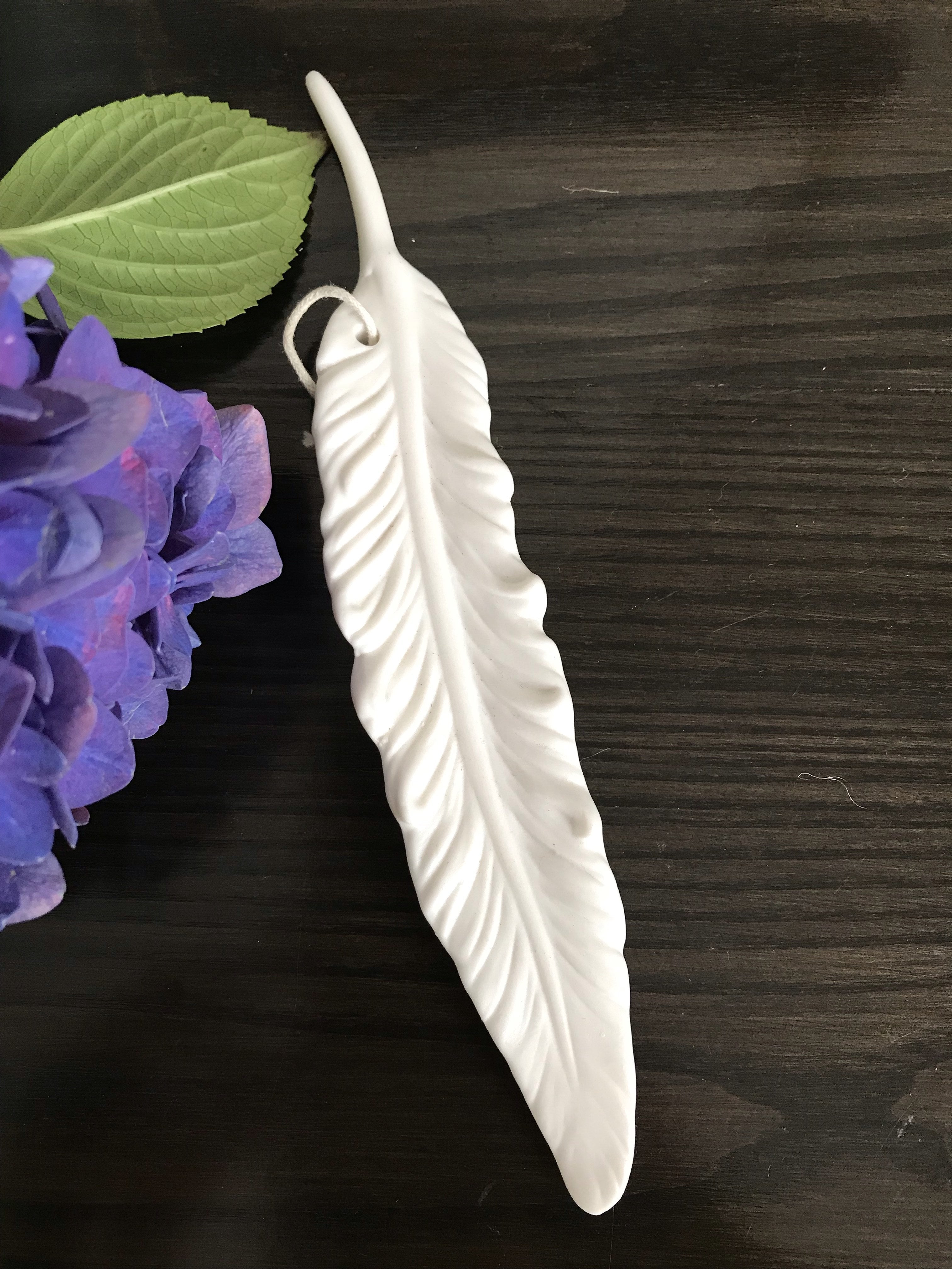 Bisque Porcelain Decorative Feather