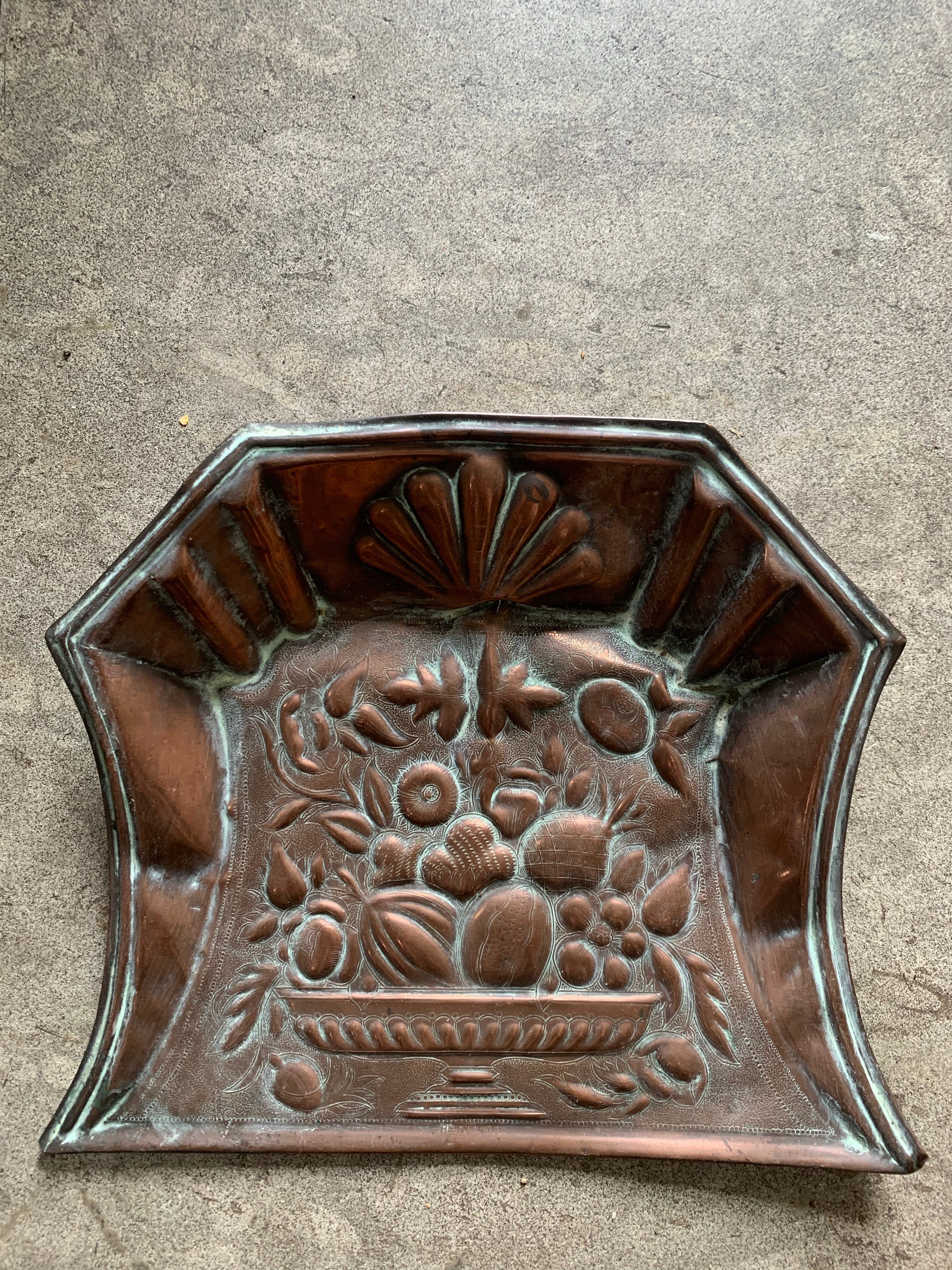 Antique Copper Brush Pan