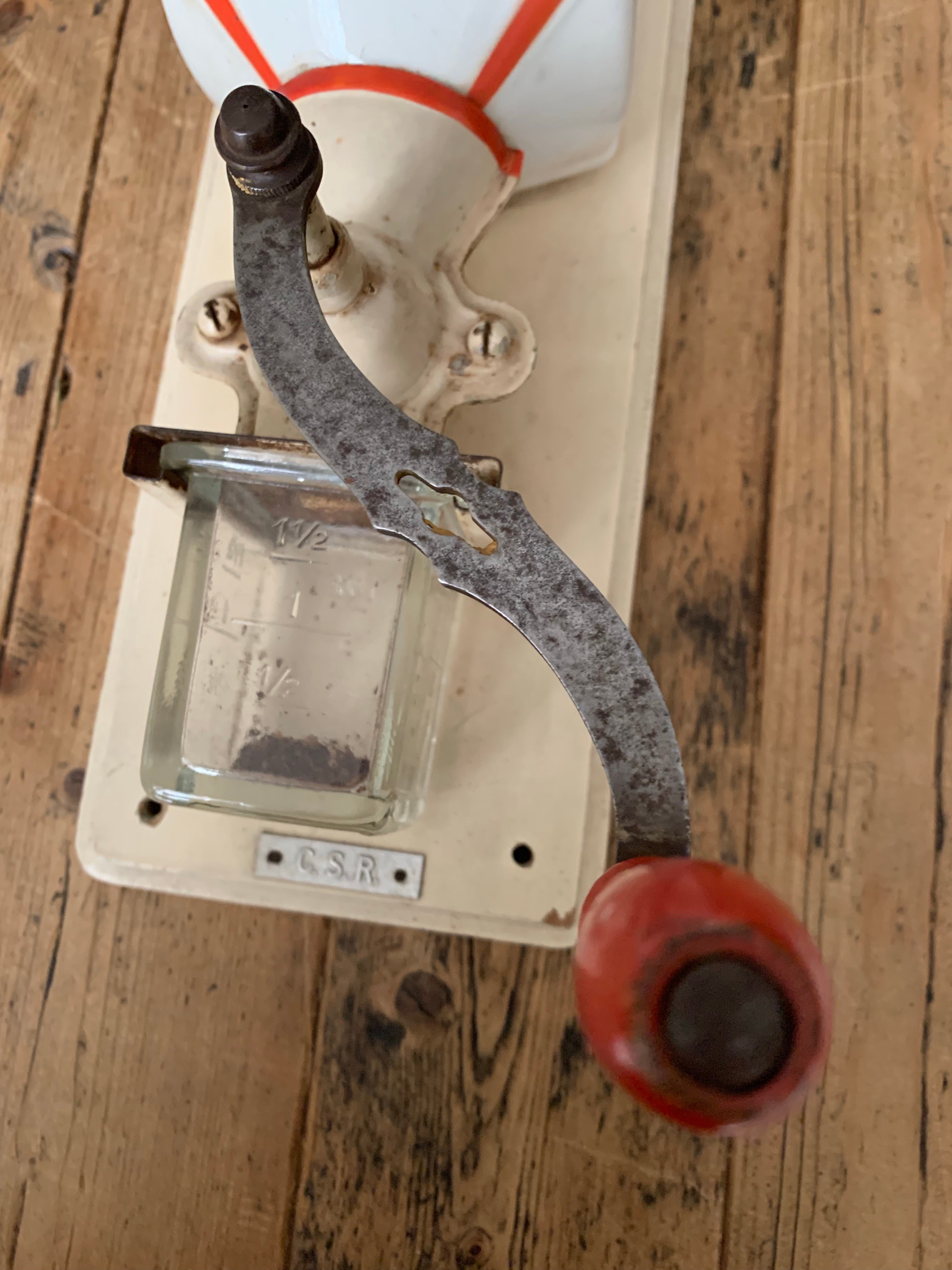 Dutch Vintage Wall Mounted Coffee Grinder (white and red)