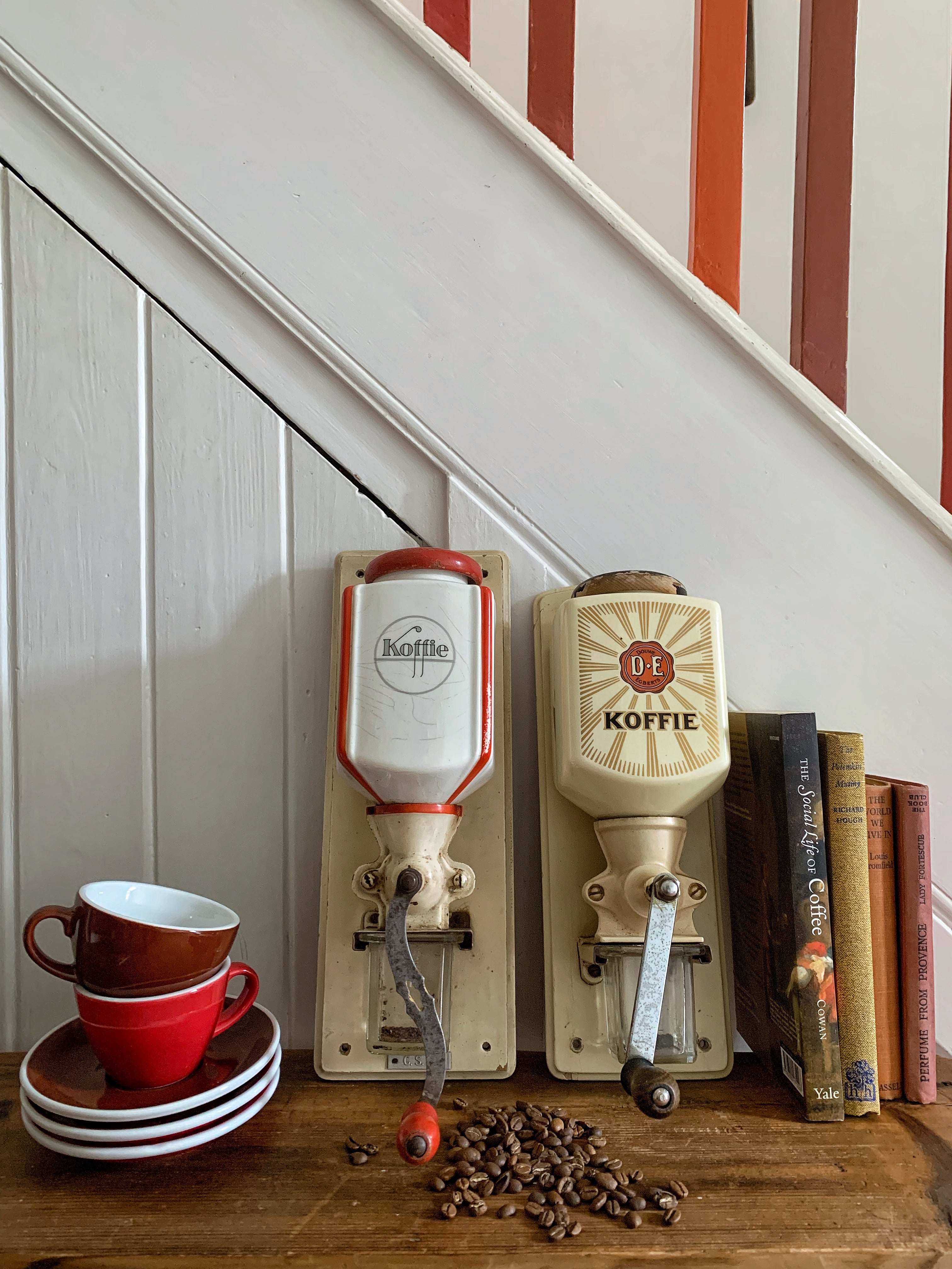 Dutch Vintage Wall Mounted Coffee Grinder (cream, red and black)