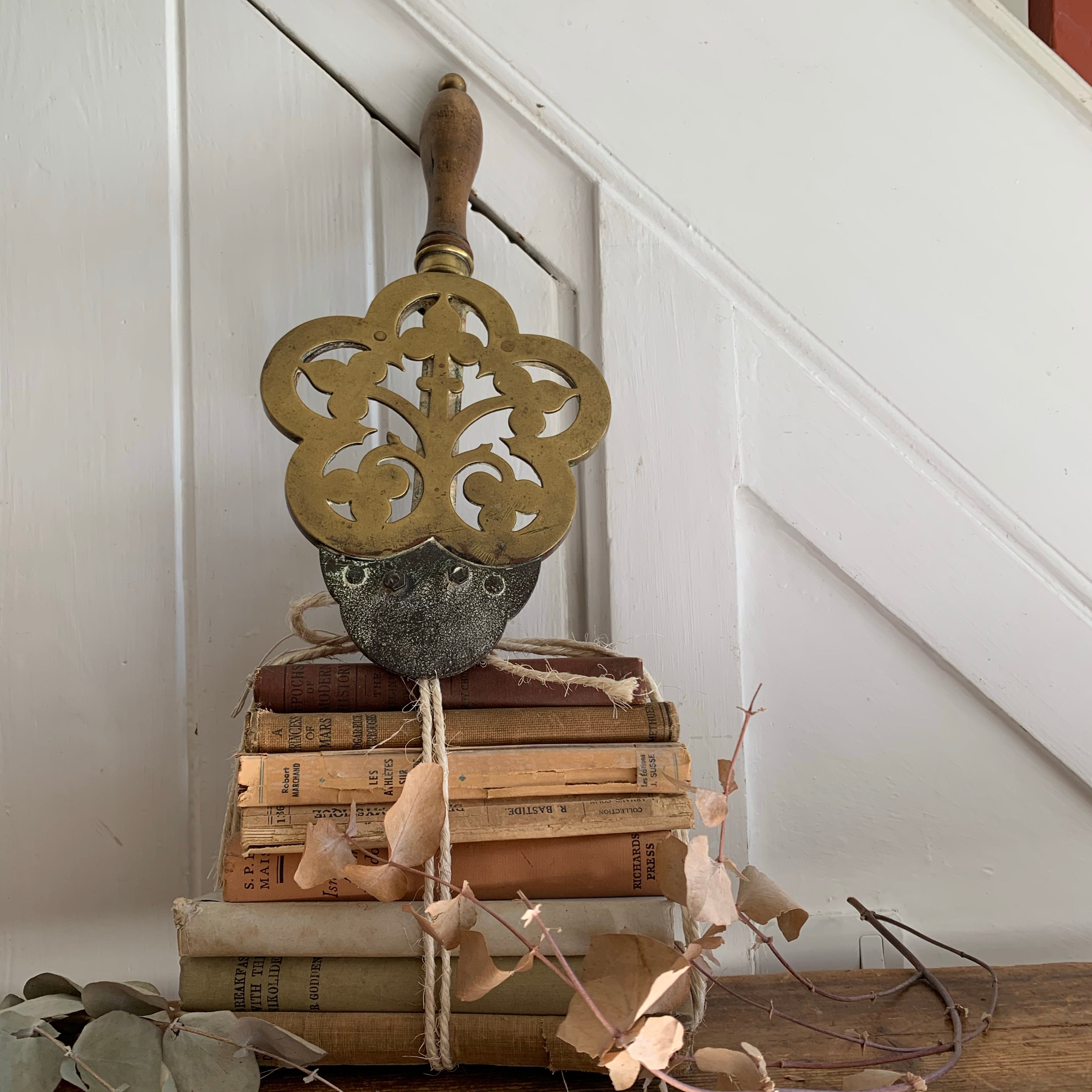 Antique Brass Clip On Trivet with Wooden Handle