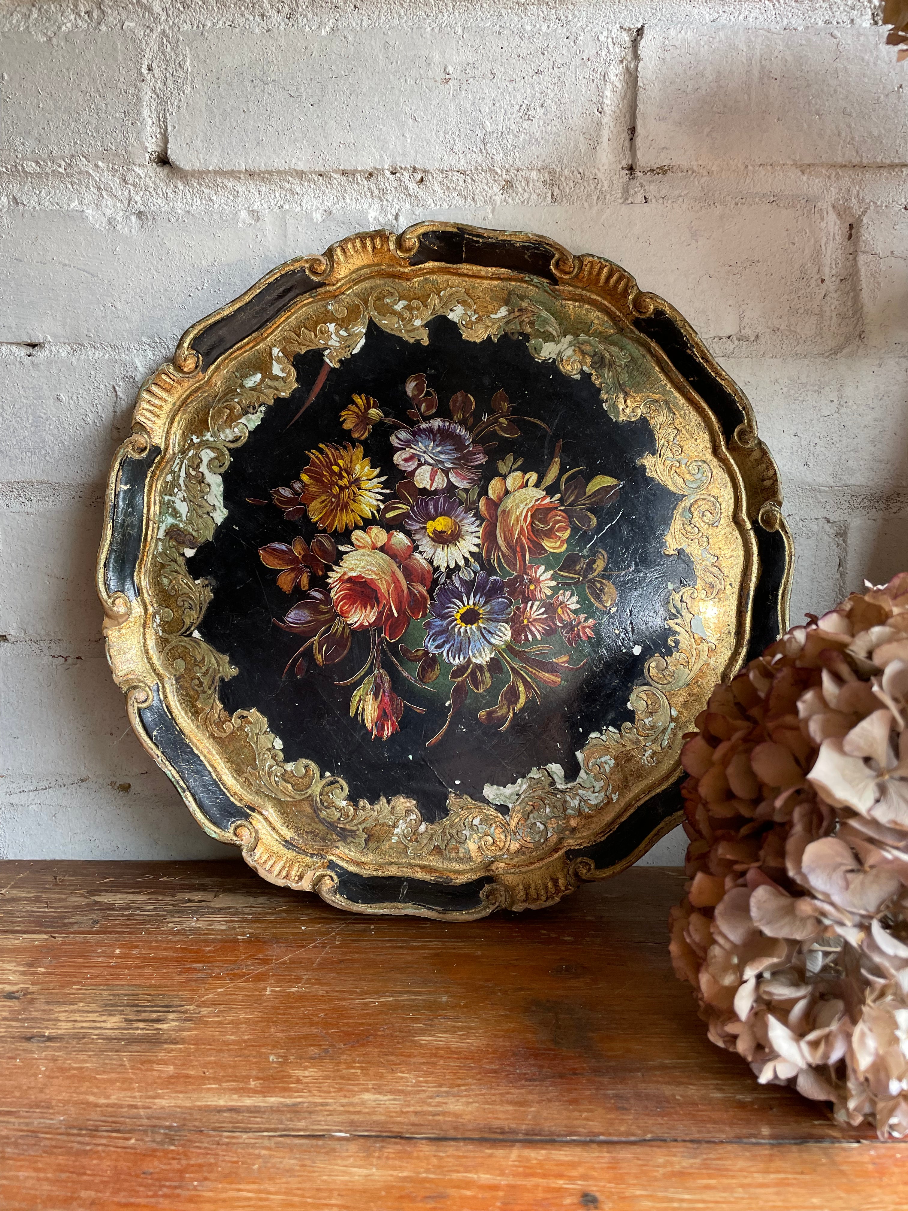 Floral Florentine Tray in Black & Gold