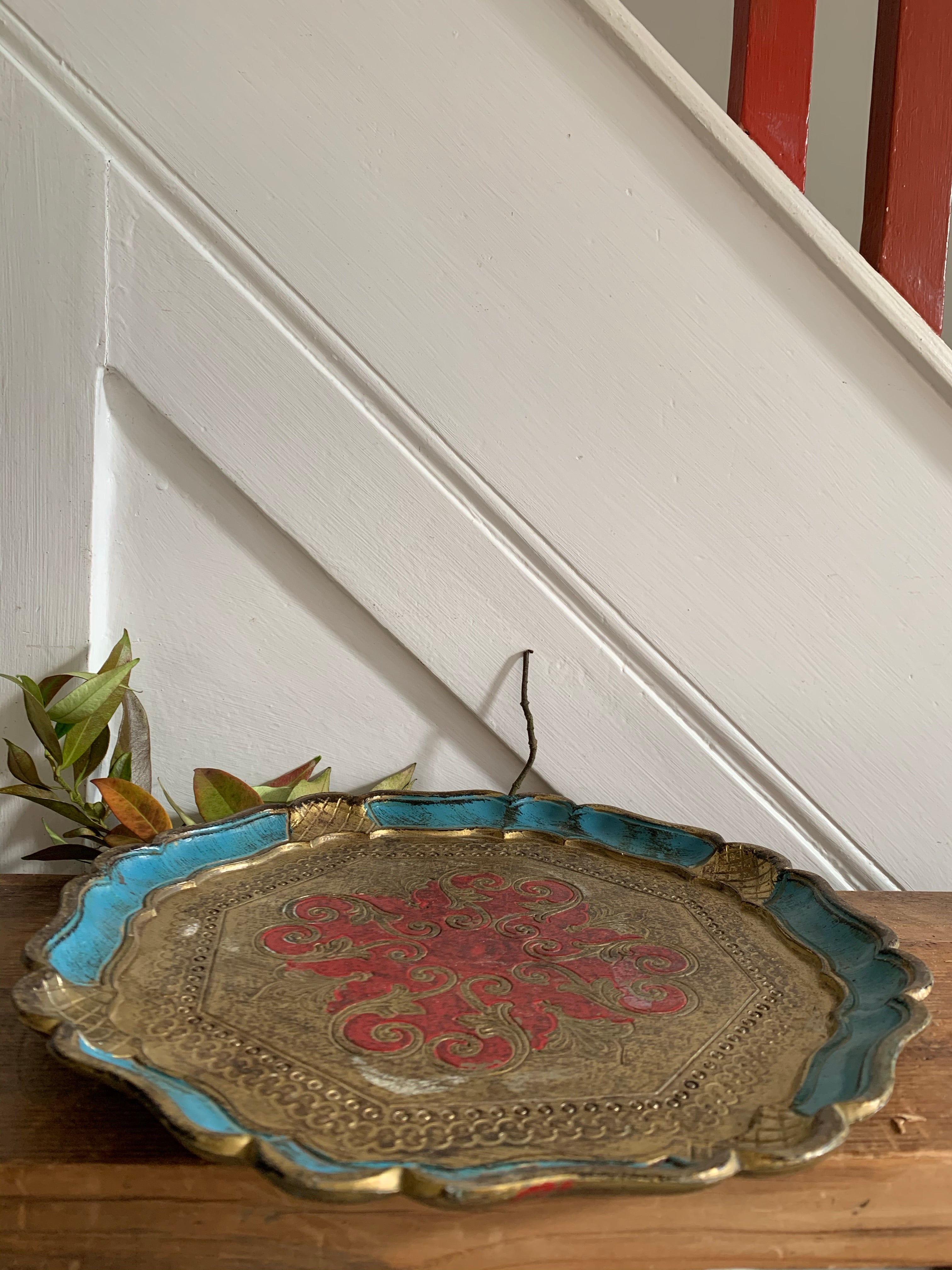 Round Blue & Red Florentine Gilt Tray