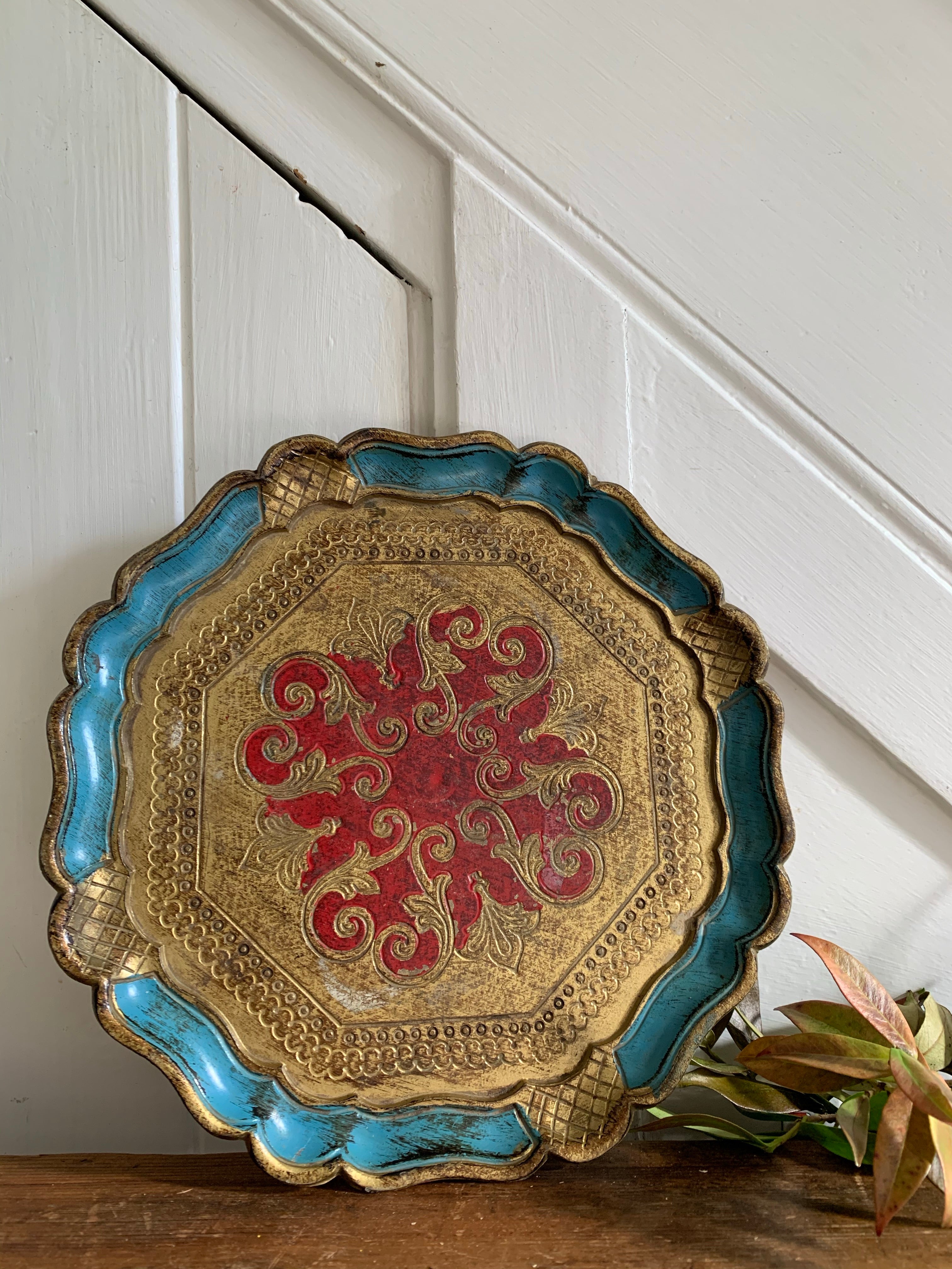Round Blue & Red Florentine Gilt Tray