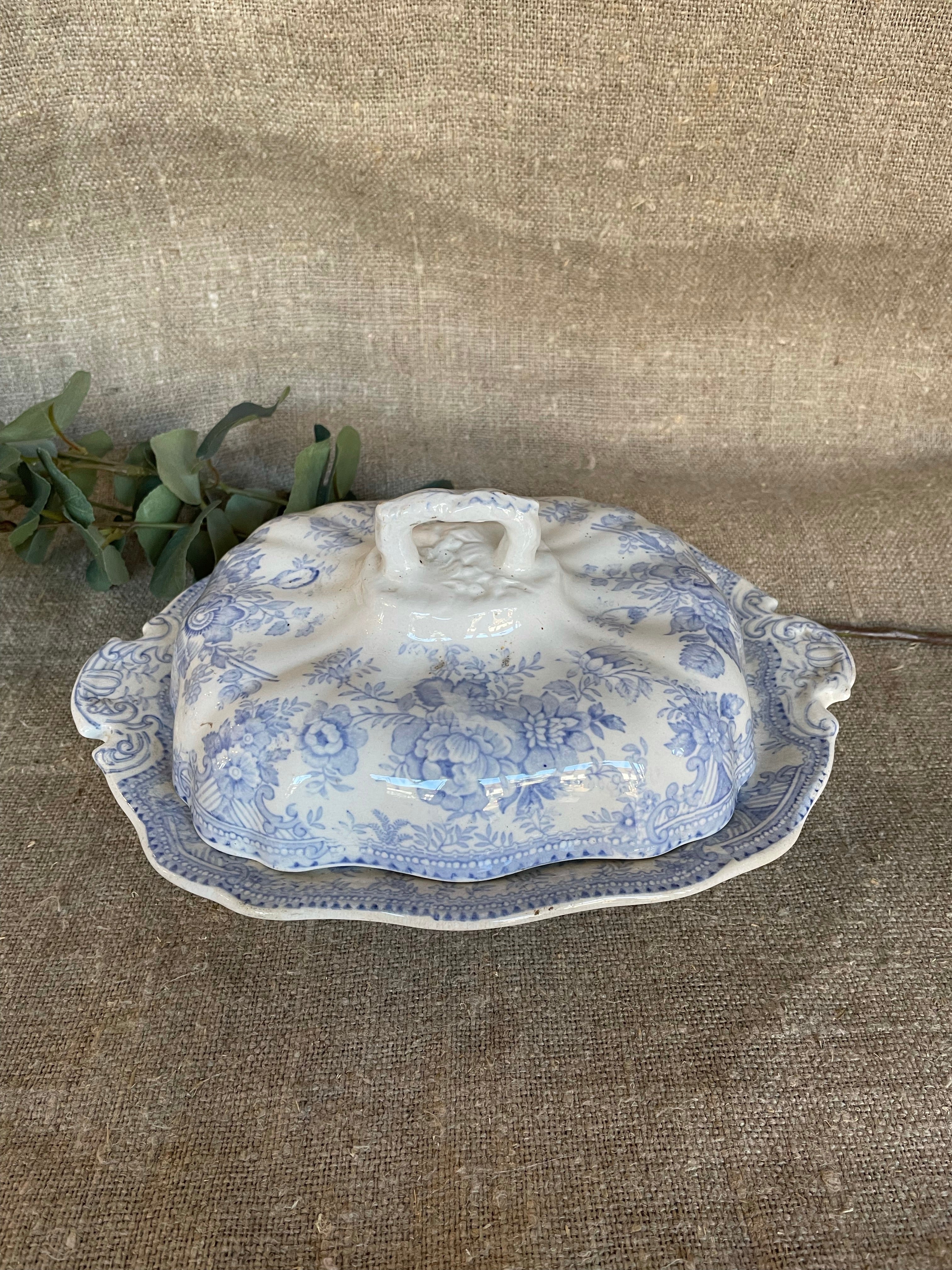 Small English Transferware Soupiere