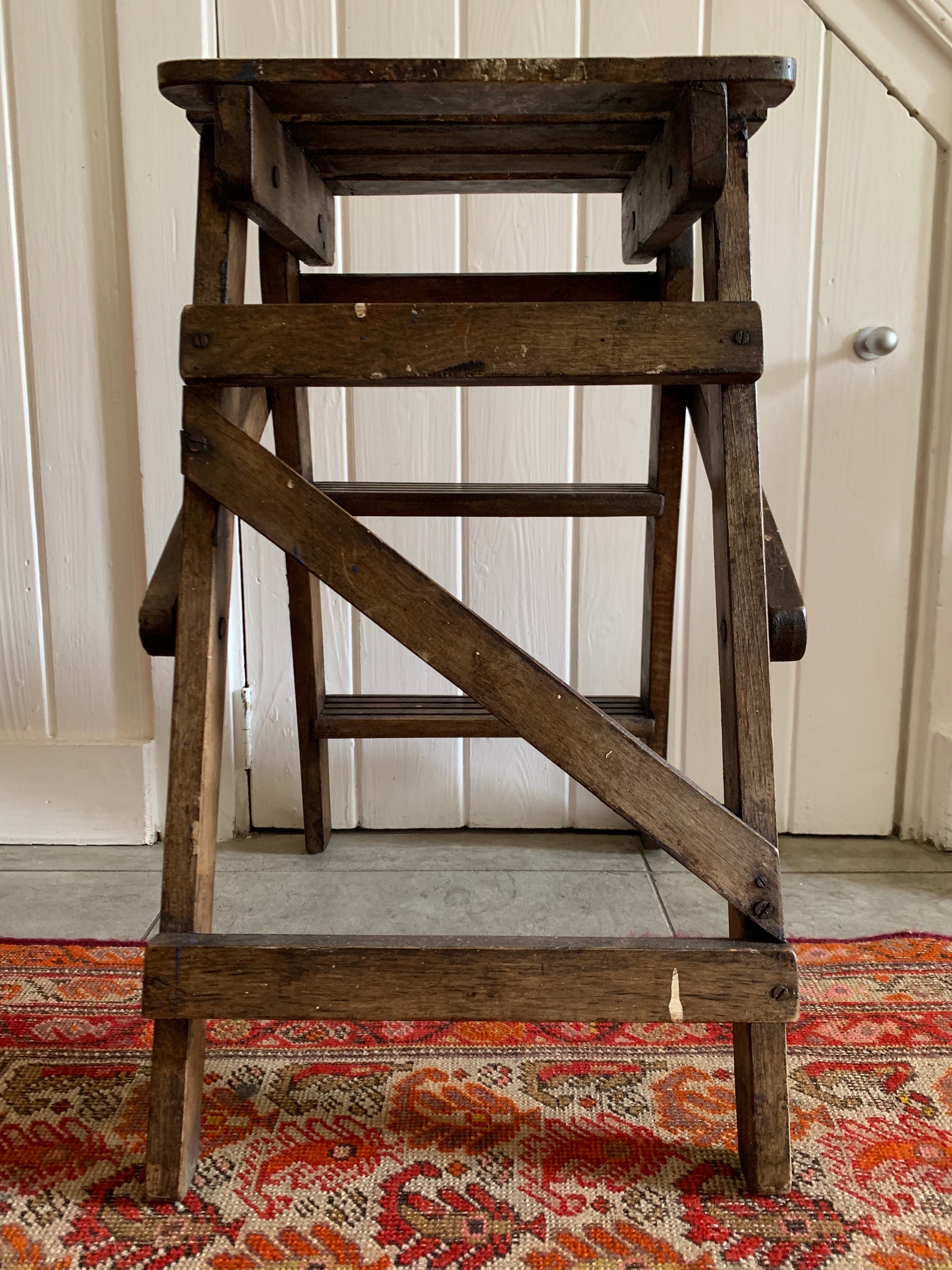 Folding Step-Ladder