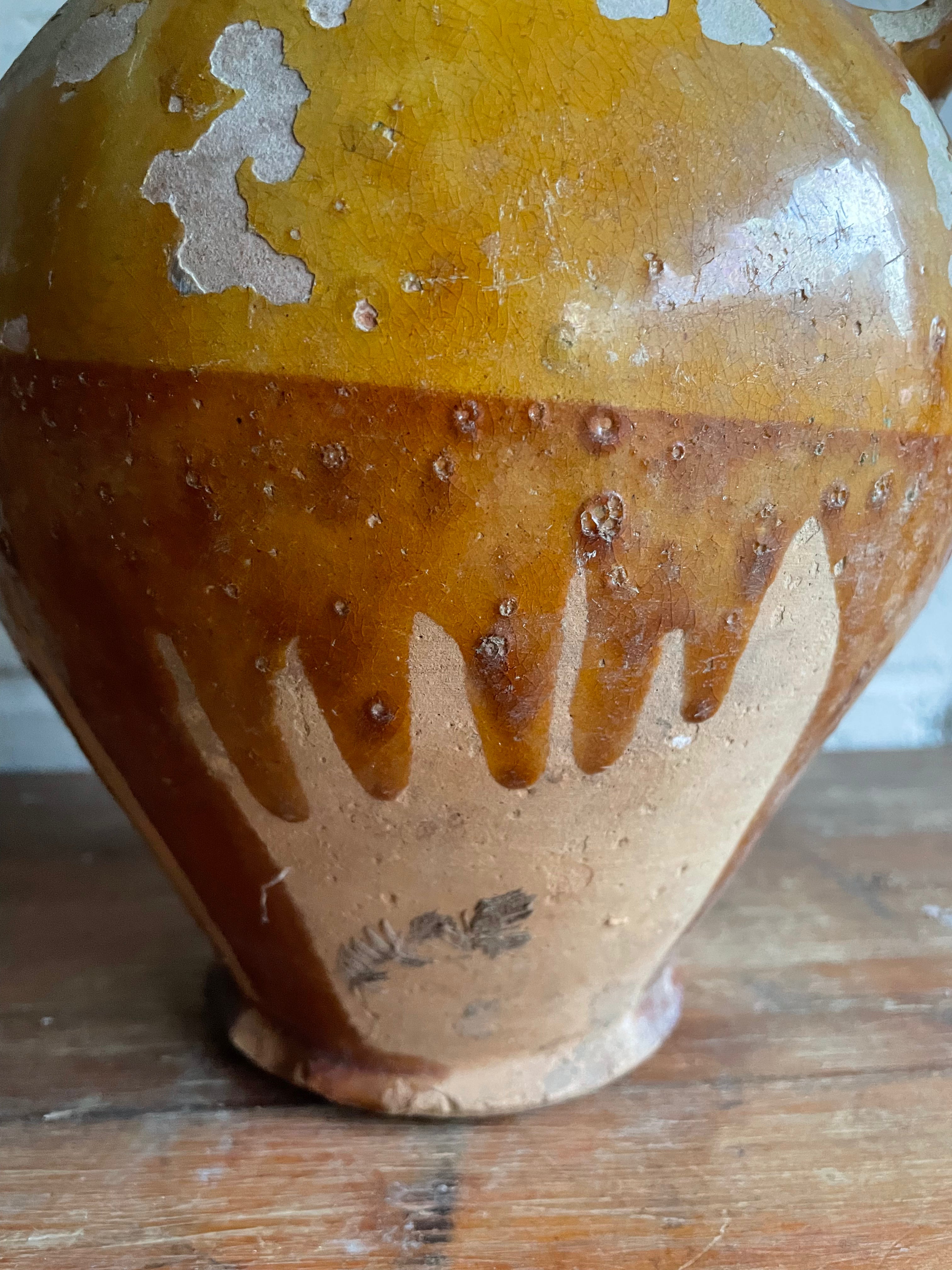 Small 19th Century French Yellow Confit Pot