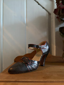Miniature Ceramic & Resin Dance Shoe
