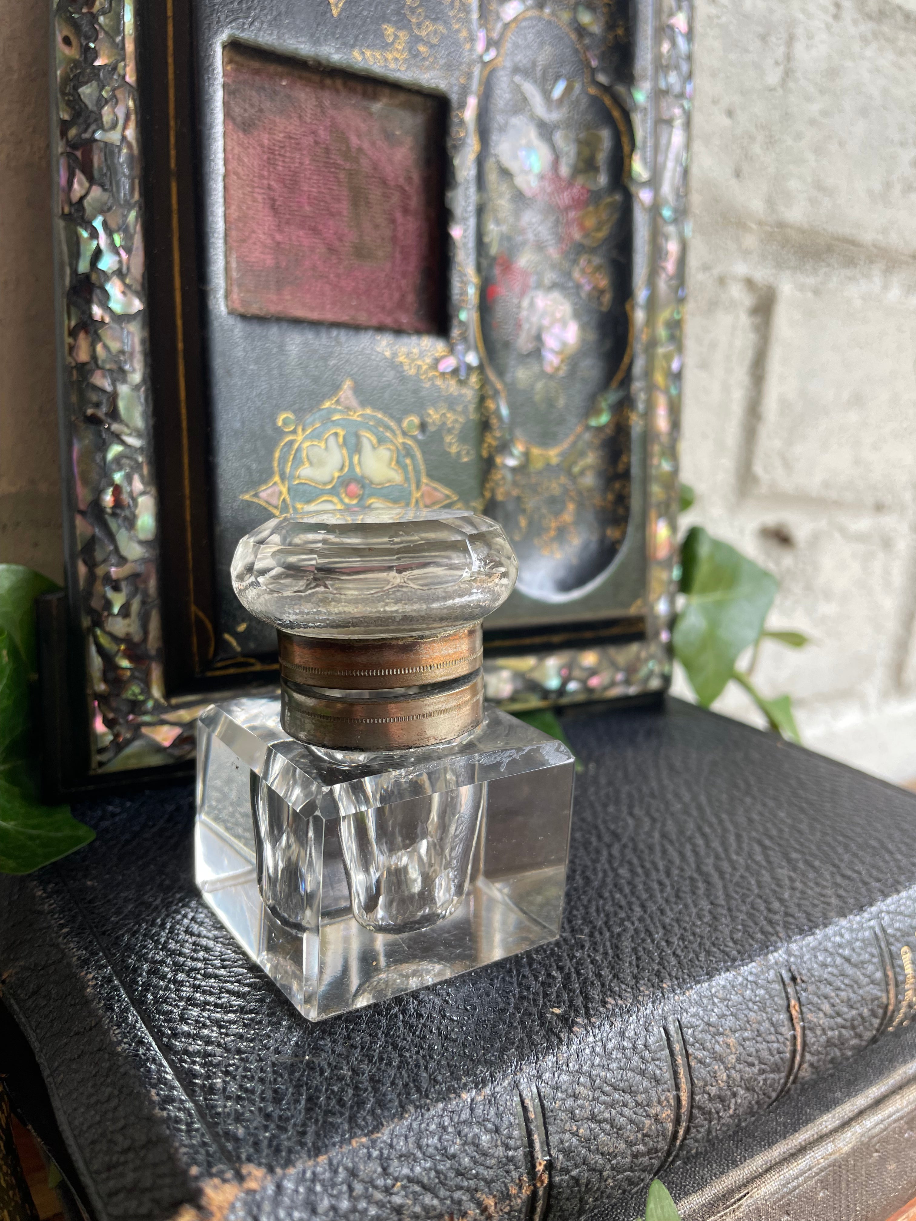 Victorian Ink Well with Mother of Pearl Inlay