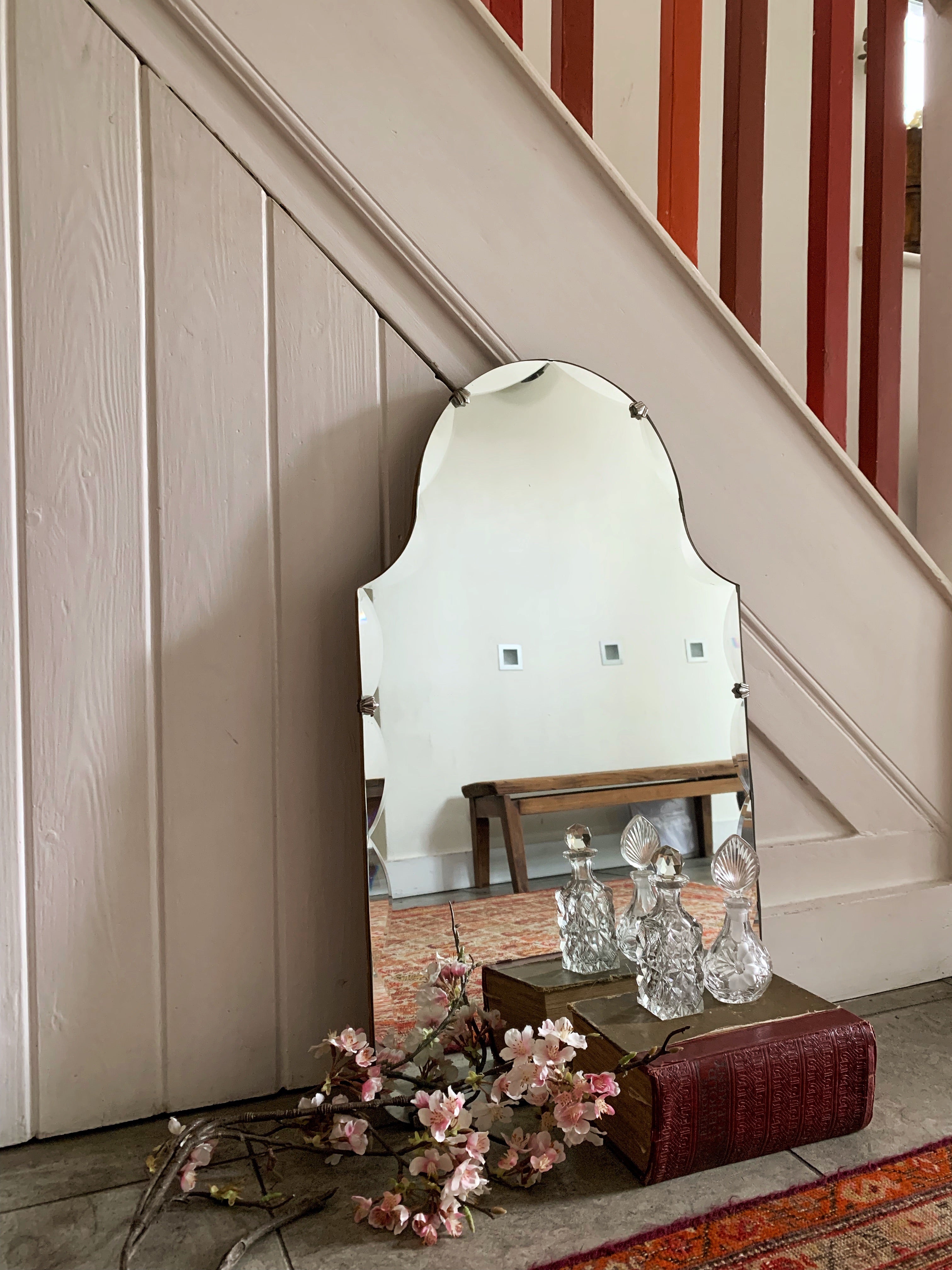 Beautiful Art Deco Mirror with fan clasps