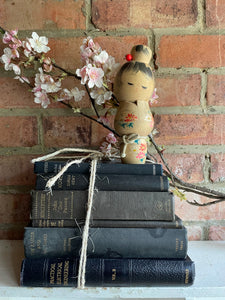 Small Vintage Japanese Kokeshi Doll
