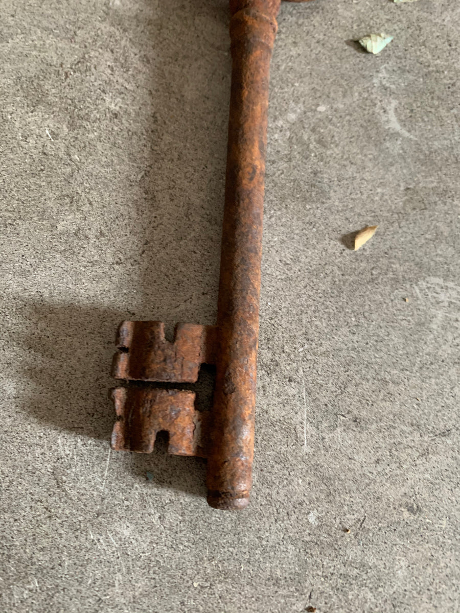 Large French Antique Key 1 – Reclectic