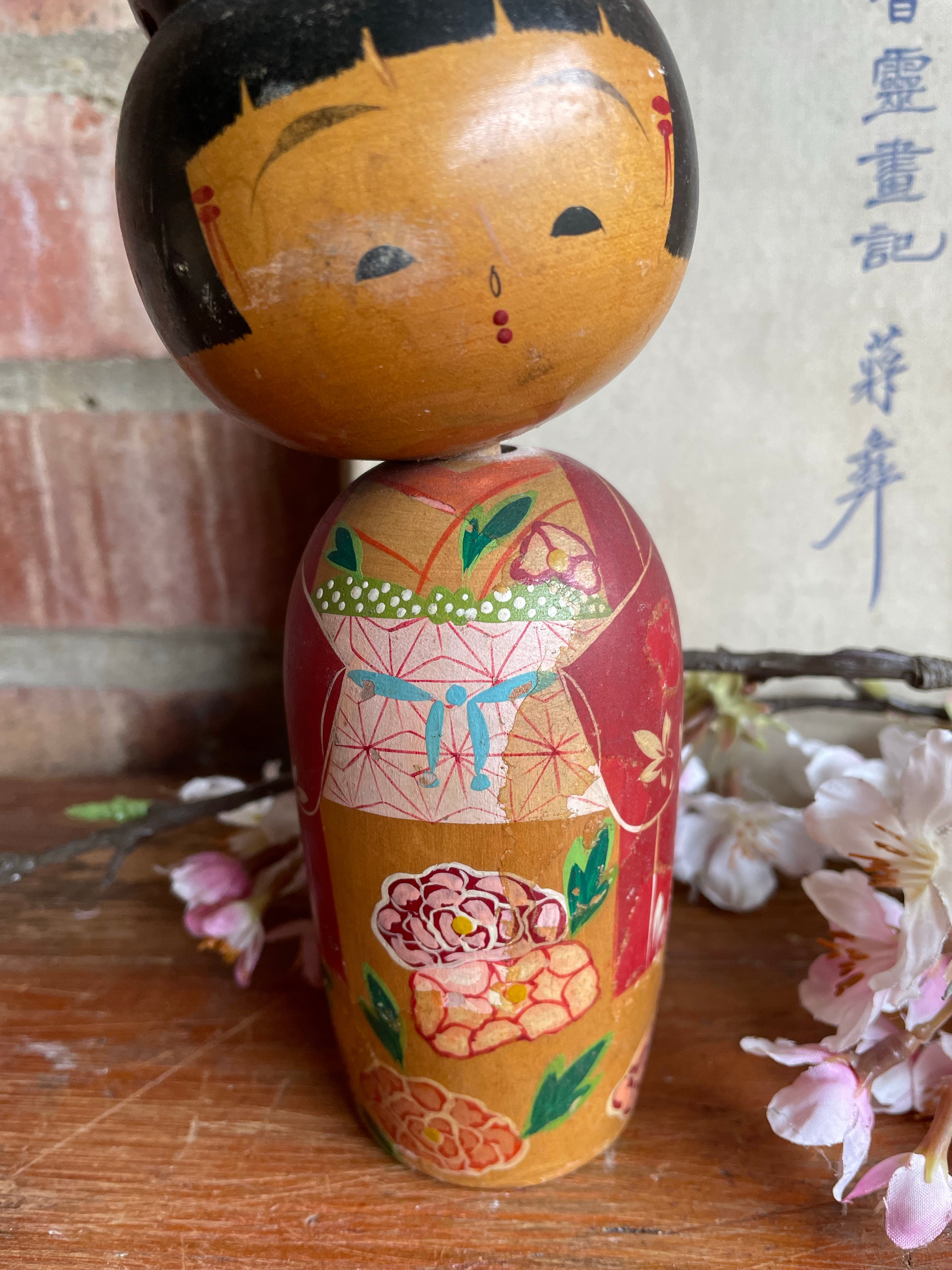 Small Japanese Kokeshi With Bobble Head 12