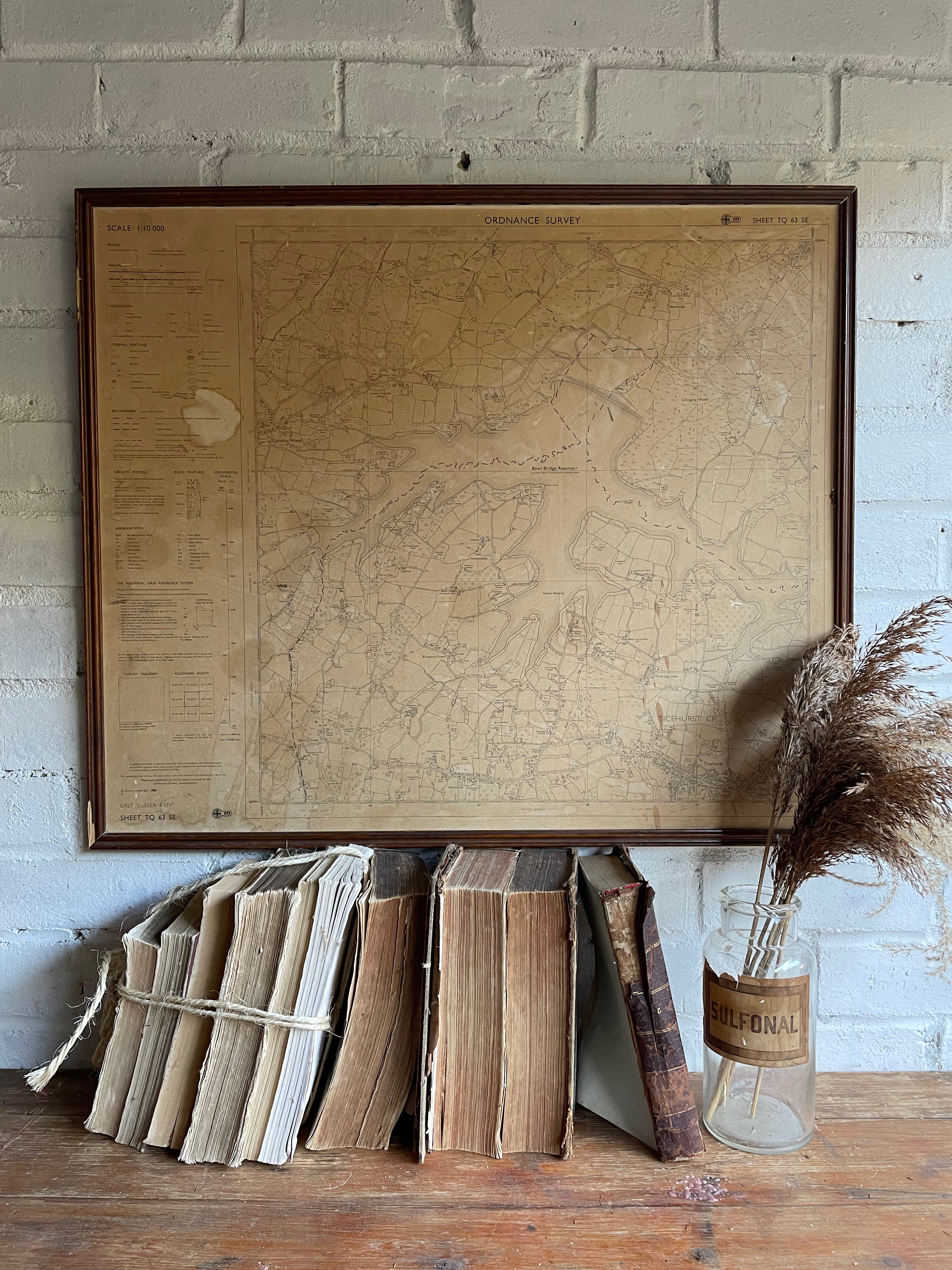 Large Faded Map of East Sussex & Kent