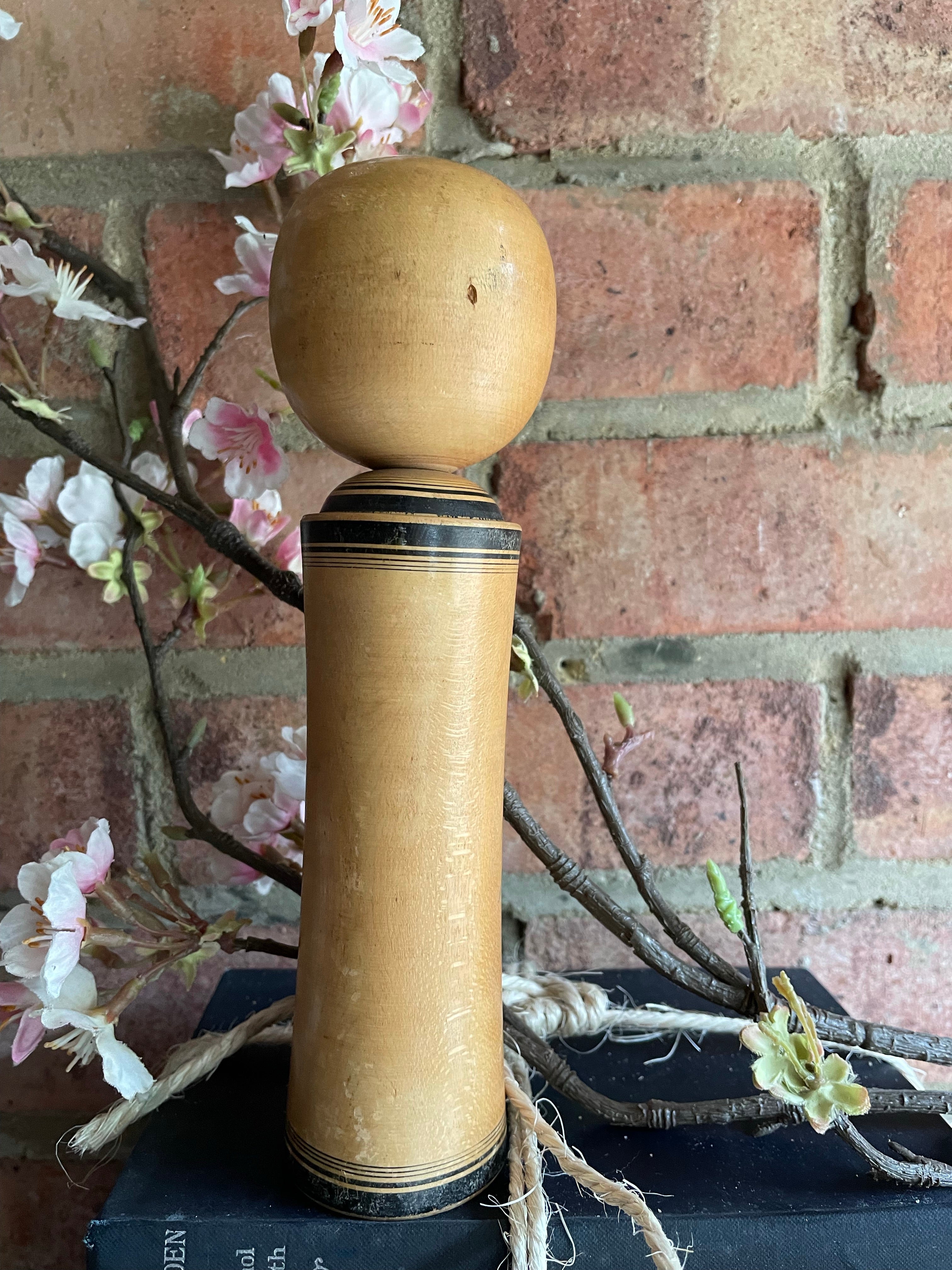 Small Vintage Japanese Kokeshi Doll